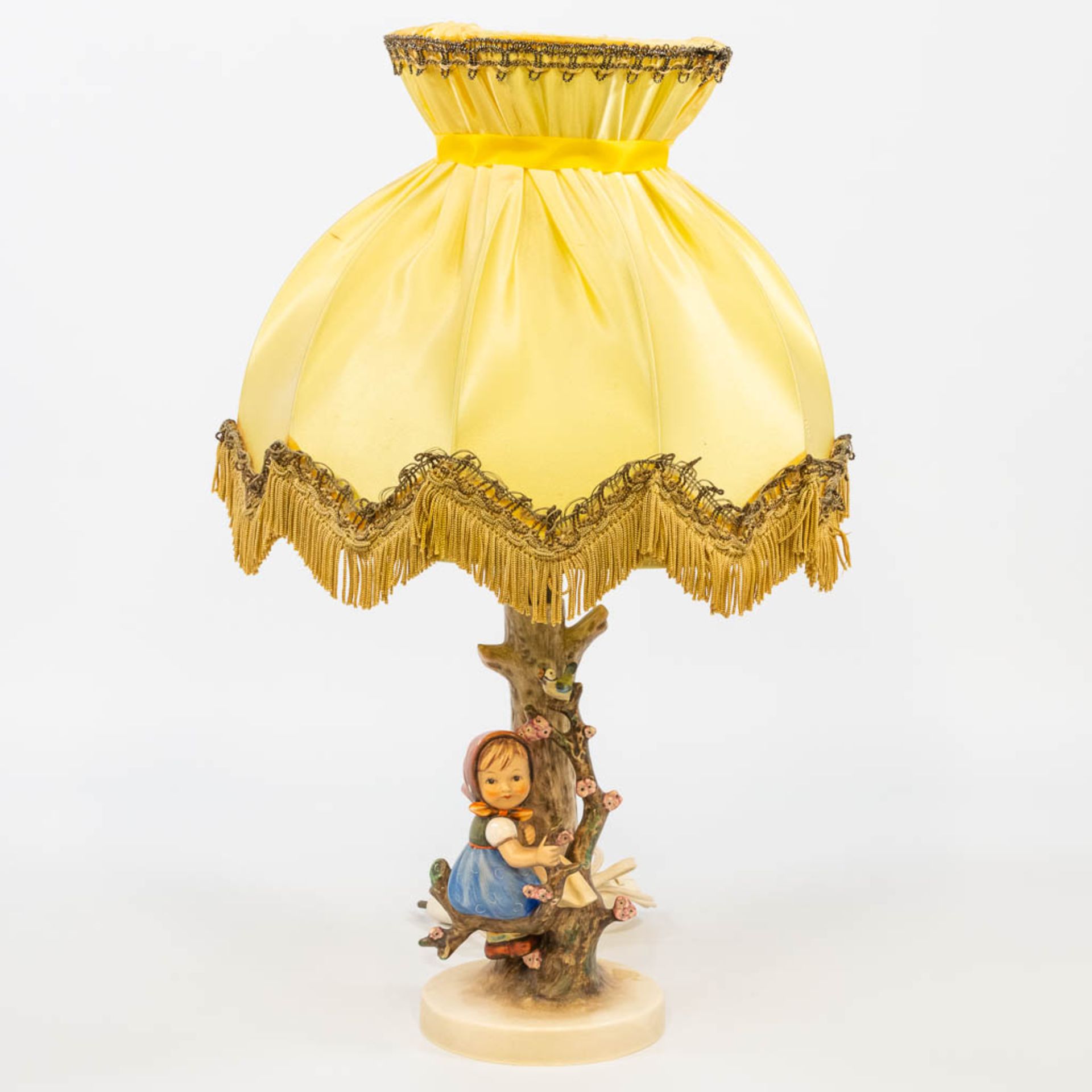 A collection of 6 Hummel statues and a table lamp. (20,5 cm) - Image 7 of 16