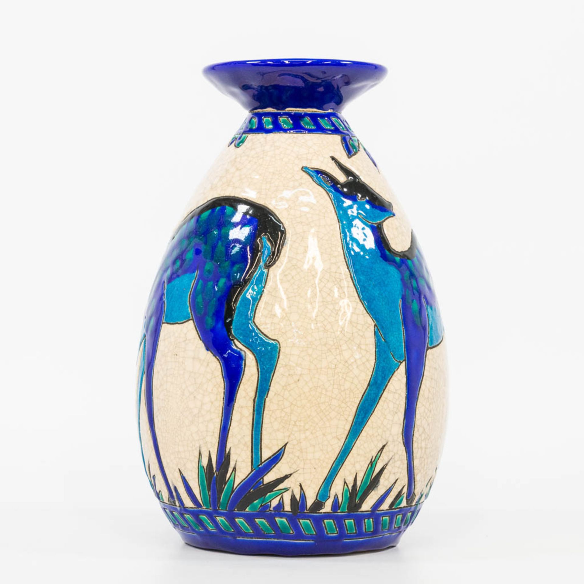 Charles CATTEAU (1880-1966) a glazed ceramic vase with decor 943 and made by Boch. (26,5 x 17 cm) - Bild 5 aus 13