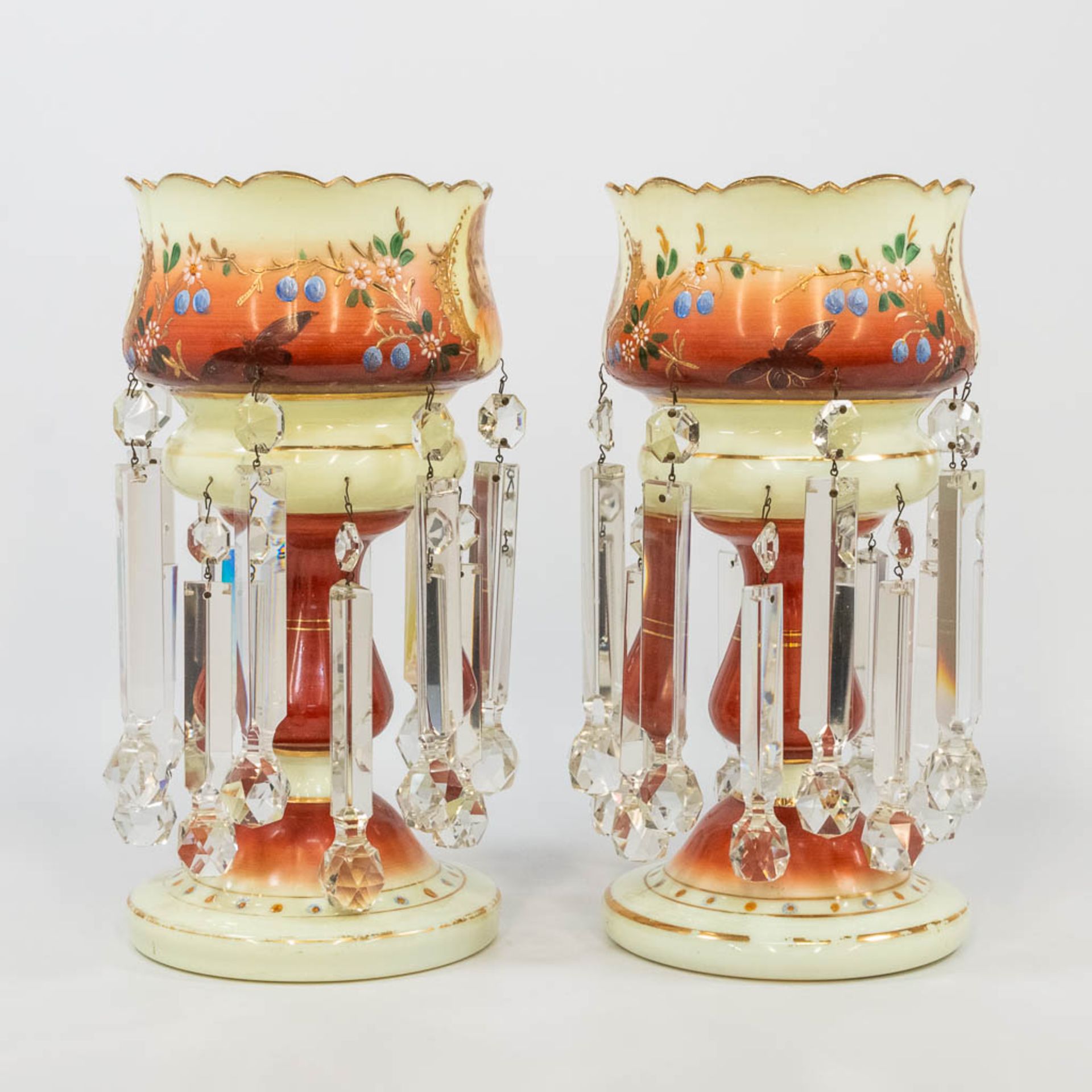 A pair of glass lustres, with hand-painted flowerdecor and printed images of children. (36 x 17,5 cm - Bild 7 aus 12