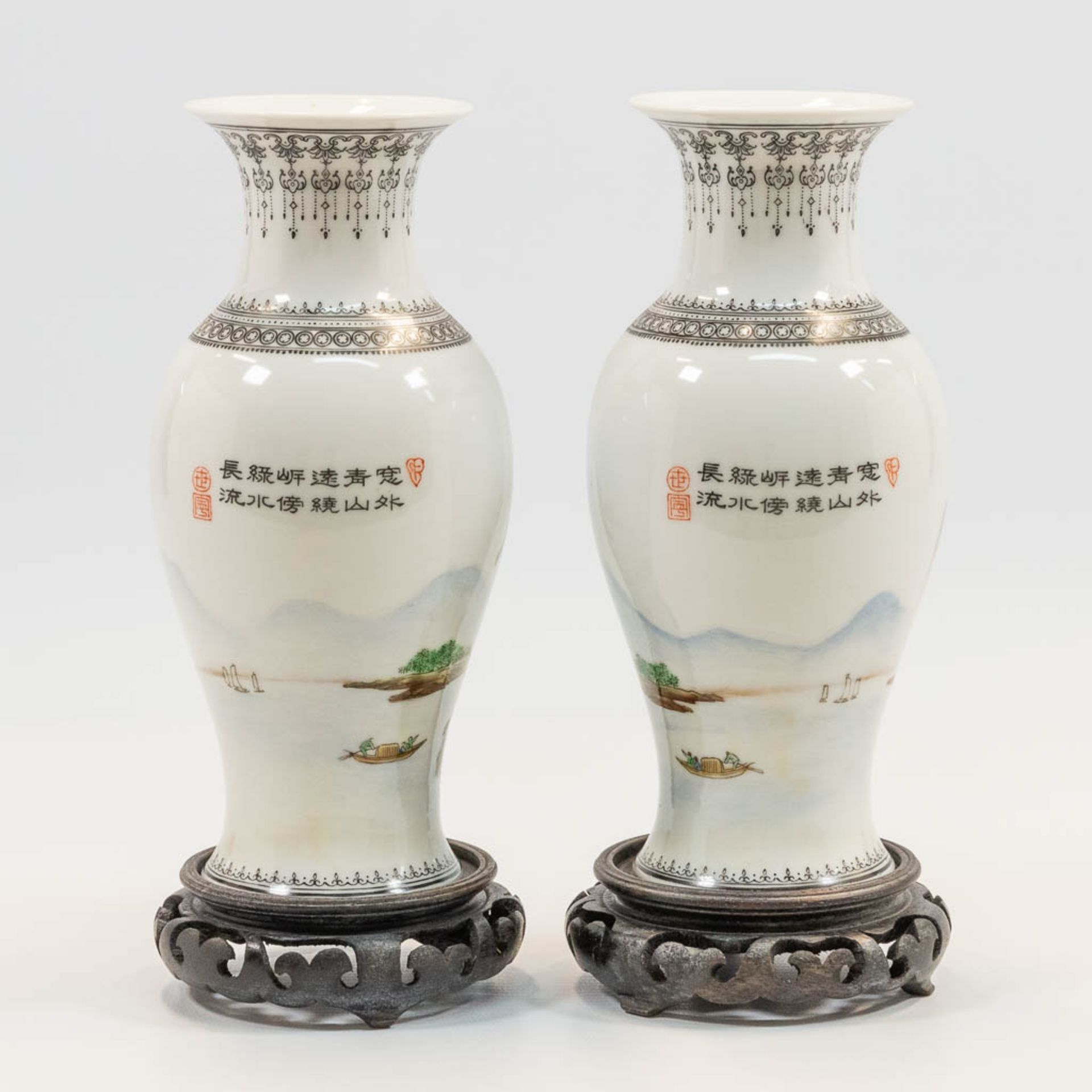 A pair of Chinese vases with hand-painted decor of landscapes with pine trees, Republic period. (20, - Bild 5 aus 10