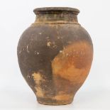 An antique terracotta jar. 19th century. (49 x 32 cm)