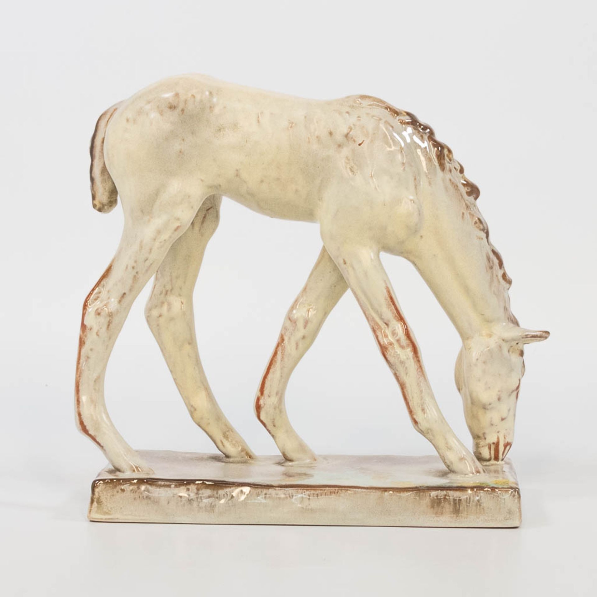 Else BACH (1899-1950) for Karlsruhe Majolica, a statue of a horse. (9 x 23 x 21,5 cm) - Image 9 of 16