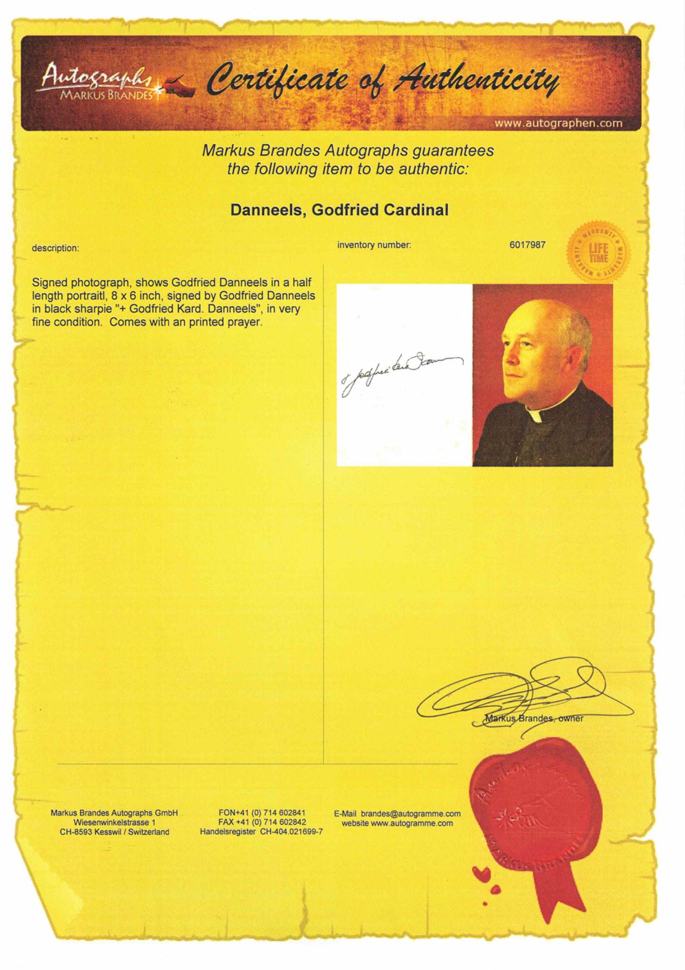 A collection of 3 signatures by 'Paul Henri Spaak', 'Godfried Danneels', 'Gaston Eyskens'. - Image 10 of 11