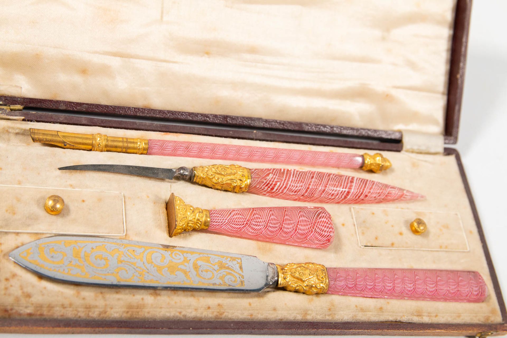 A collection of writing instruments in a case with glass handles, and made in Murano, Italy around 1 - Image 13 of 15