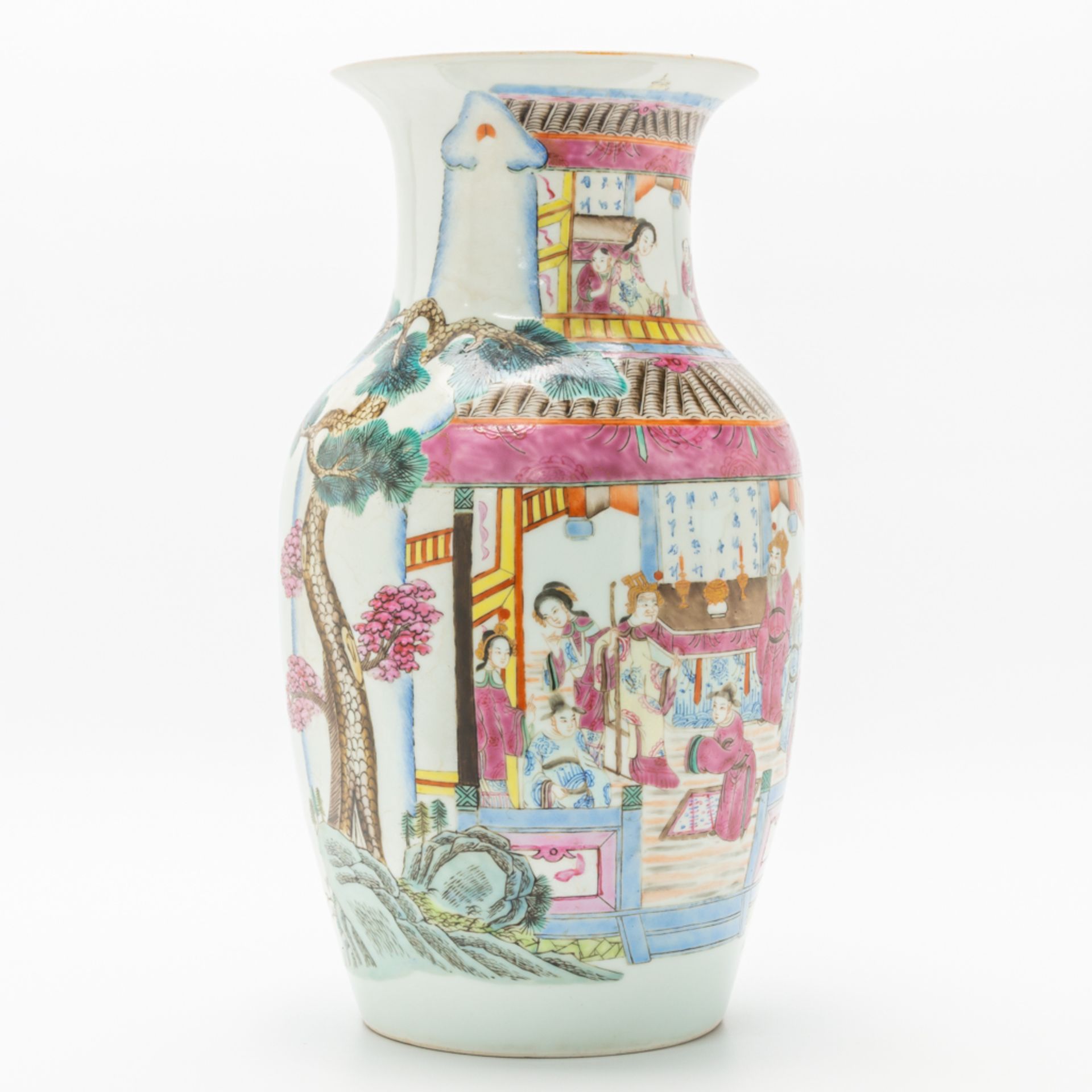 A Chinese vase with double decor of warriors and wise men. 19th/20th century. (36 x 19 cm) - Bild 9 aus 16