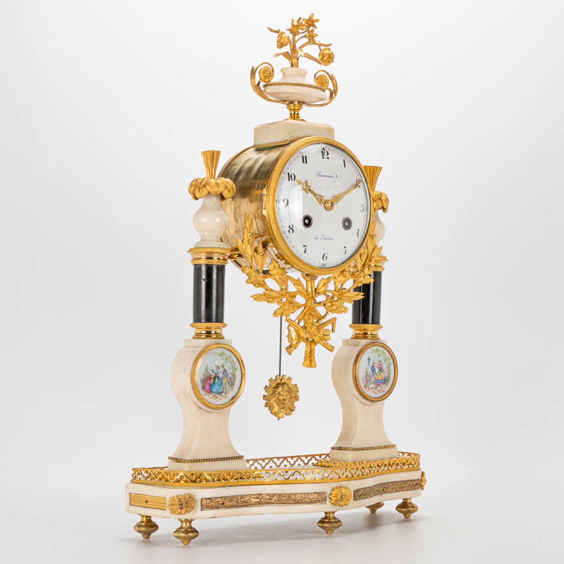 A Louis XVI style column clock made of bronze and marble, with handpainted Limoges plaques and marke - Image 3 of 23