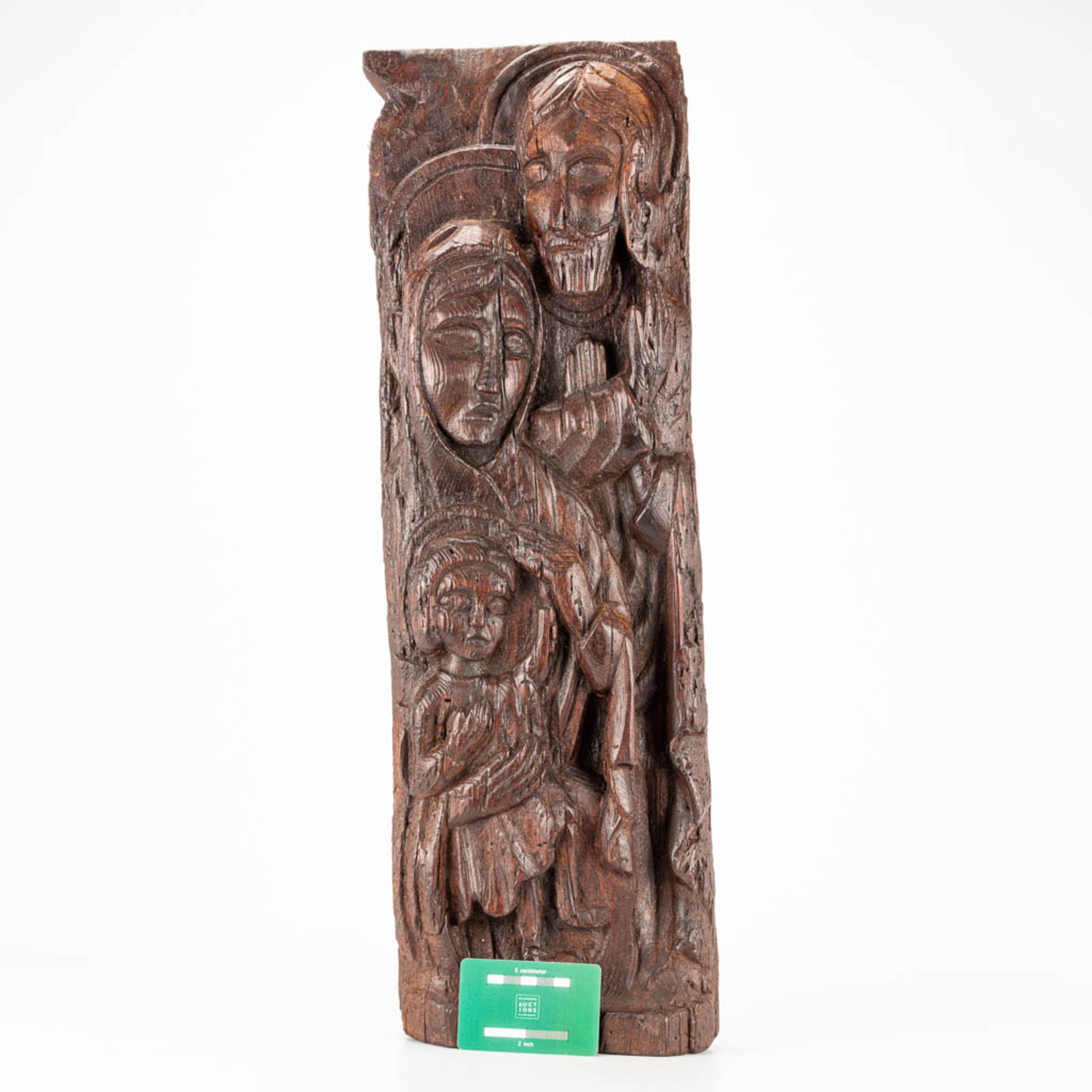 A wood sculpture of the holy family. (5,5 x 19 x 61 cm) - Image 4 of 15