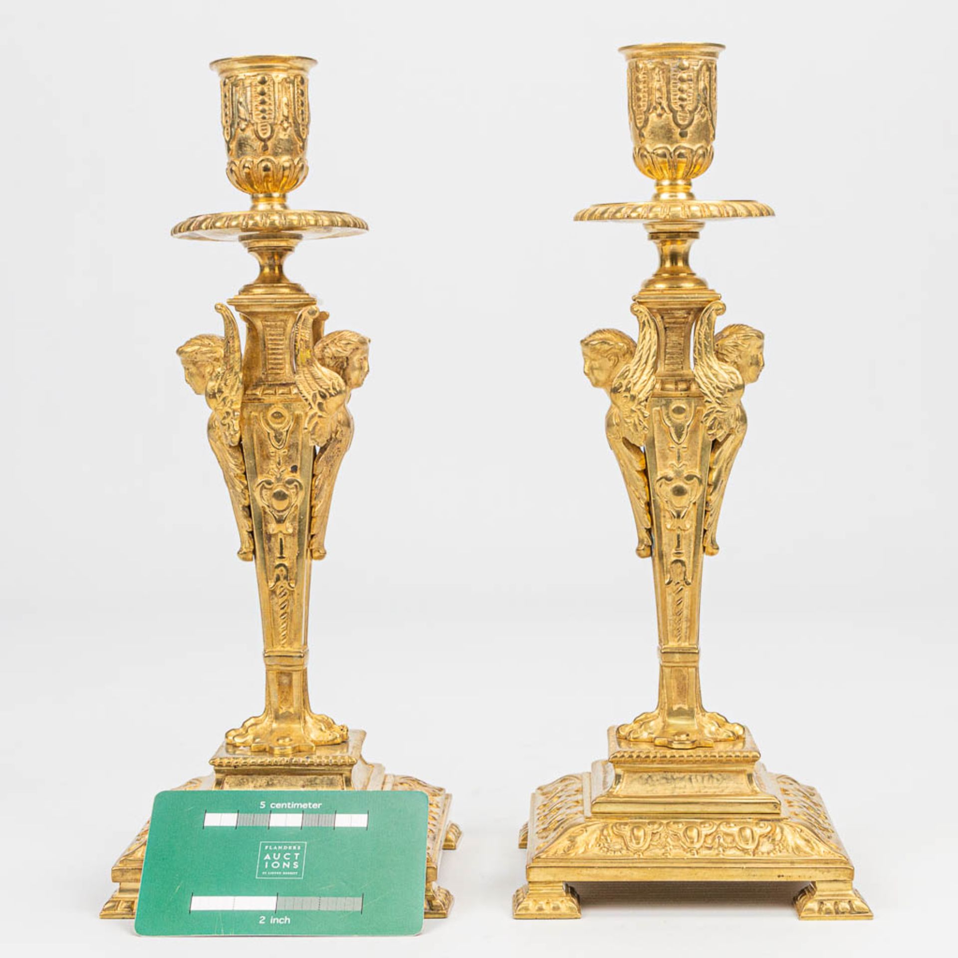 a pair of gilt Napoleon 3 bronze candlesticks, decorated with angels. (11 x 11 x 26,5 cm) - Image 3 of 6