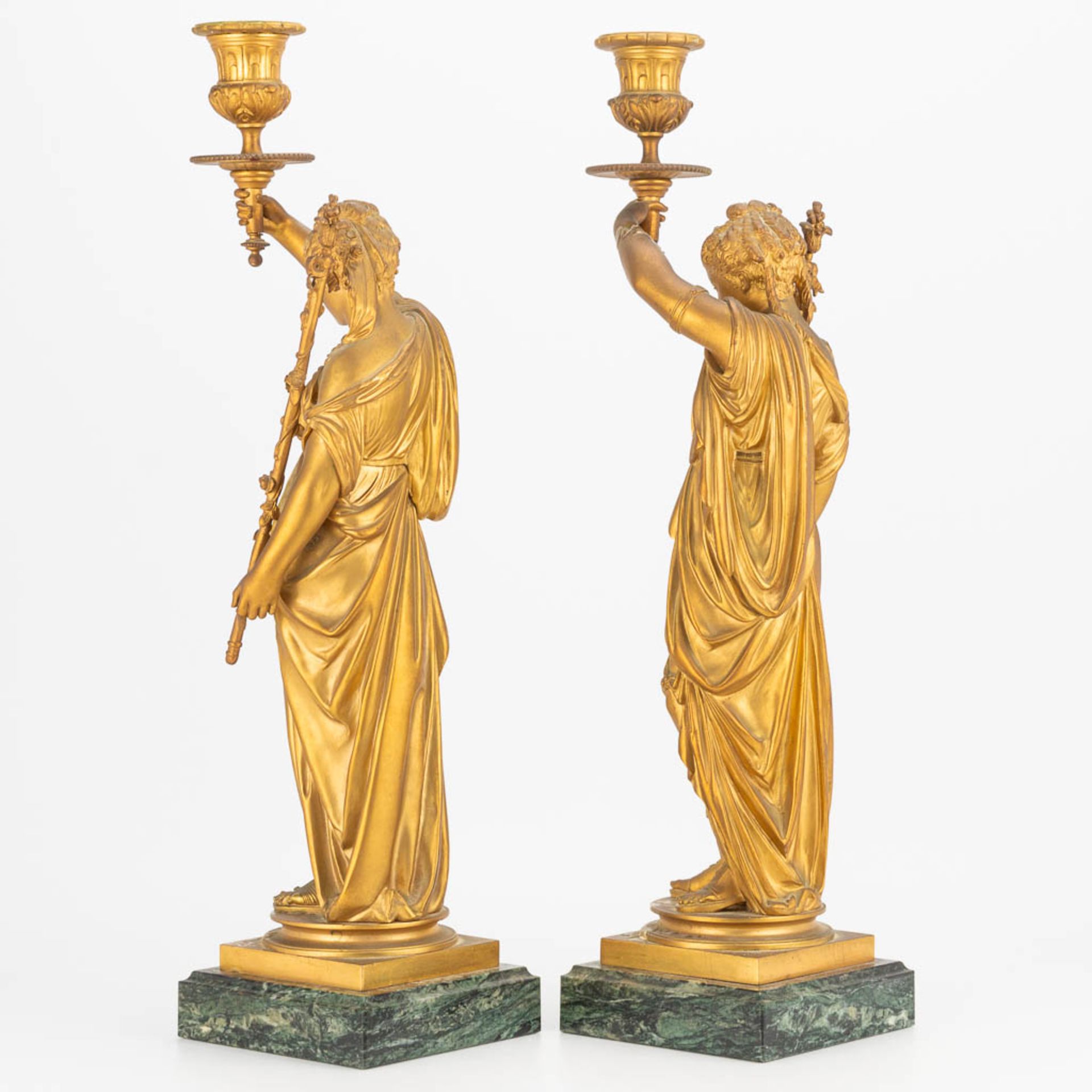 A pair of candlesticks made of gilt bronze with a pair of Greek-Roman ladies, marble base. Second ha - Image 7 of 18