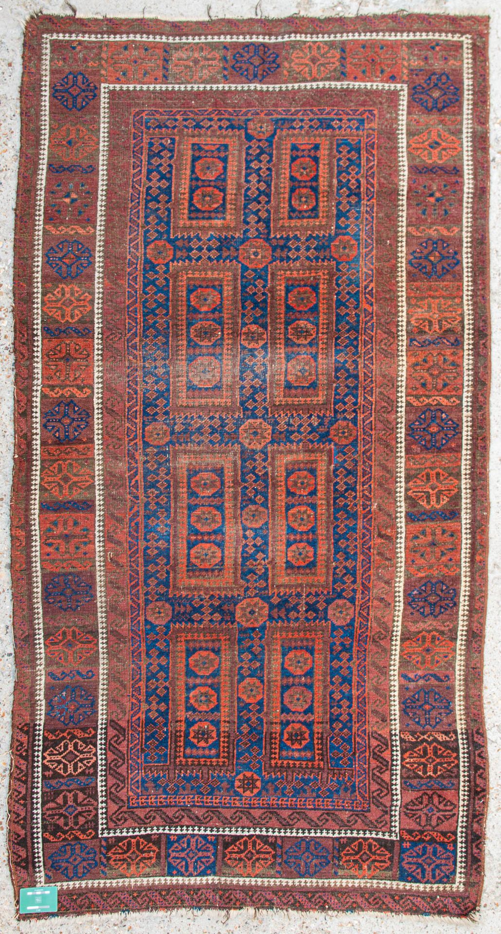 An Oriental hand-made carpet. Bokhara / Turkaman. (112 x 210 cm) - Image 5 of 5