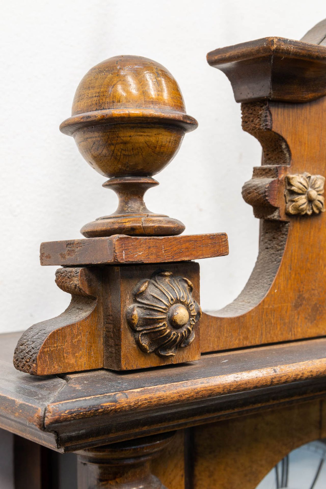 A wood hanging clock. The first half of the 20th century. (16 x 36,5 x 120 cm) - Image 10 of 13