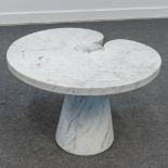 Angelo MANGIAROTTI (1921-2012) a side table model 'Eros' made of marble and marked Skipper. (47 x 54