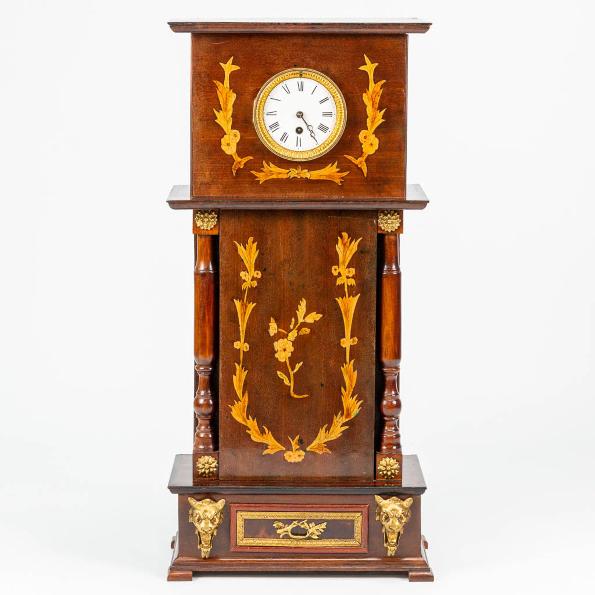 A table clock made of marquetry inlay, 19th century clock in a 20th century case. (17,5 x 34 x 73 cm - Image 2 of 16
