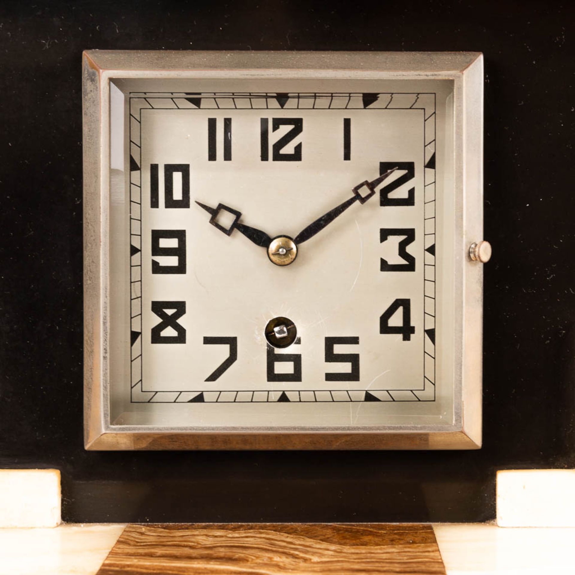 Enrique MOLINS-BALLESTE (1893-1958) A clock made of alabaster and onyx in Art Deco style, with a spe - Image 7 of 11