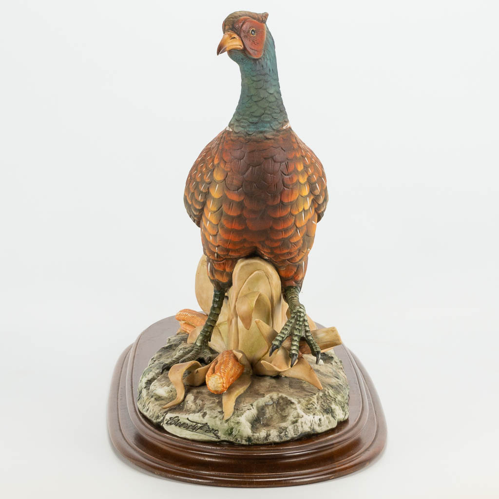 A Capodimonte porcelain figurine of a pheasant marked Edoardo Tasca. 616/1000. (36 x 59 x 35 cm) - Image 2 of 22