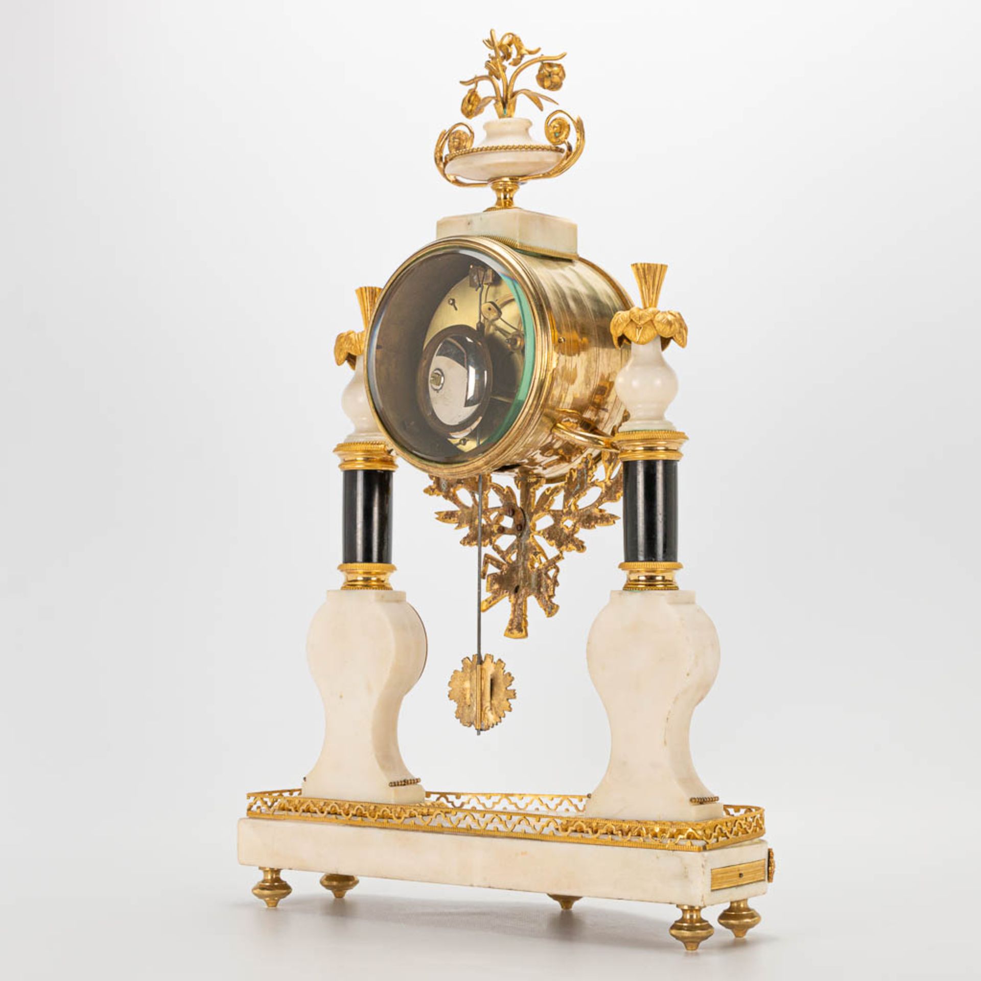 A Louis XVI style column clock made of bronze and marble, with handpainted Limoges plaques and marke - Image 5 of 23