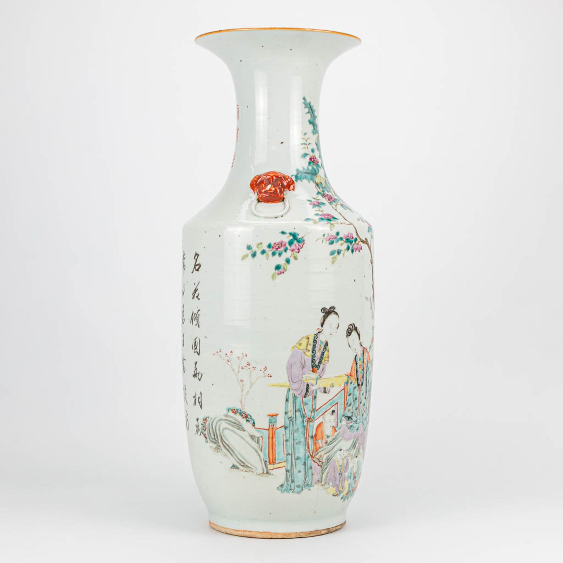 A Chinese vase with decor of ladies and playing children. 19th/20th century. (57,5 x 21 cm) - Image 4 of 8