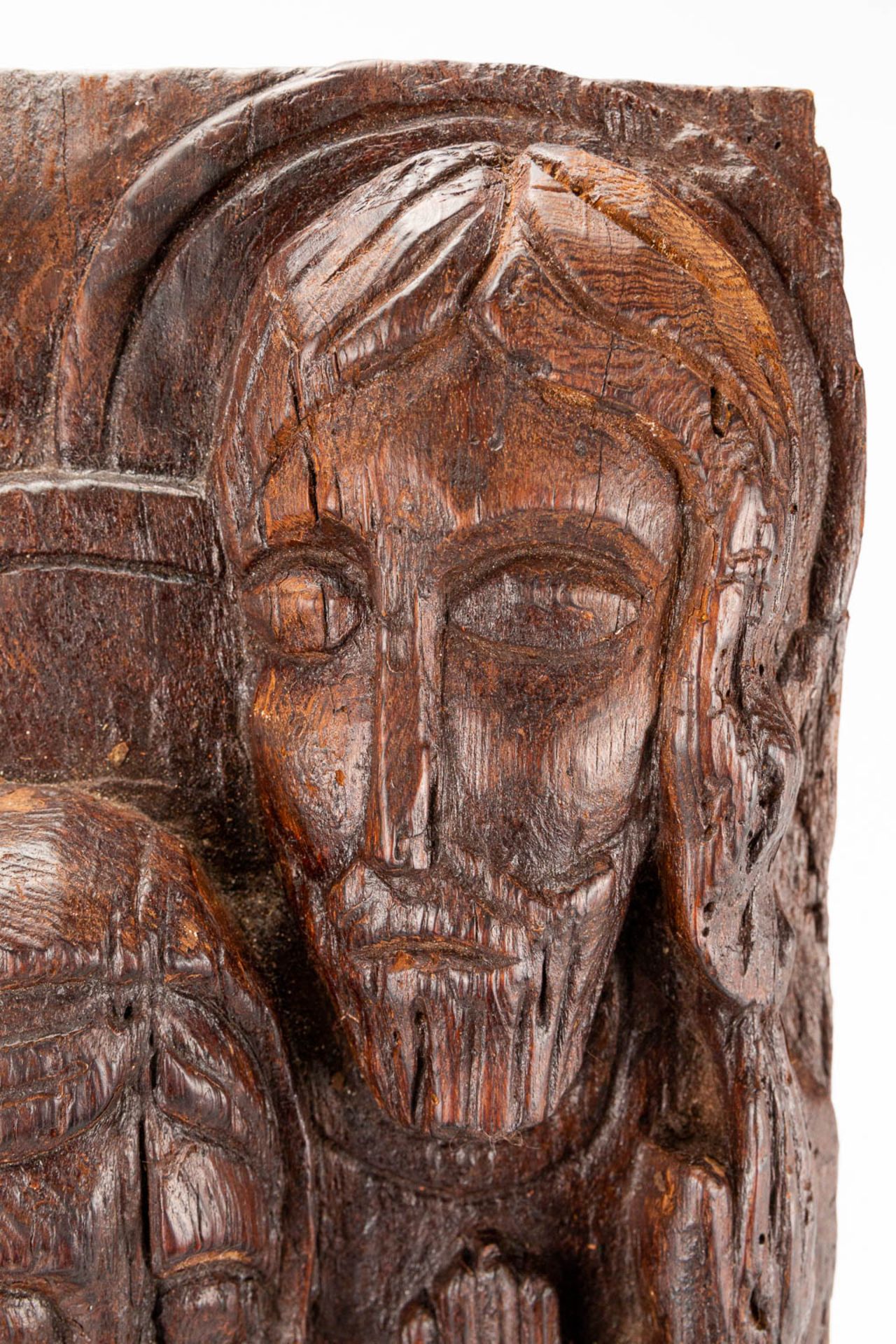 A wood sculpture of the holy family. (5,5 x 19 x 61 cm) - Image 14 of 15