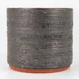 Rogier VANDEWEGHE (1923-2020) Large cache pot made of glazed ceramics. Marked with stamp and Amphora