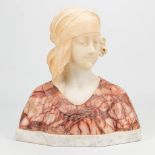 Auguste Henri CARLI (1868-1930) a buste made of red and white alabaster in art deco style. (16 x 35