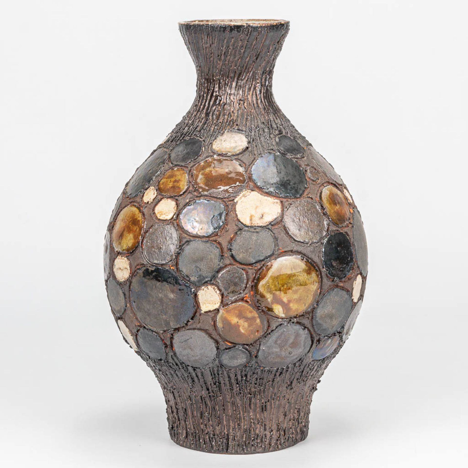 Elisabeth VANDEWEGHE (XX-XXI) a vase made of glazed ceramics for Perignem. (28 x 15 cm) - Bild 6 aus 8