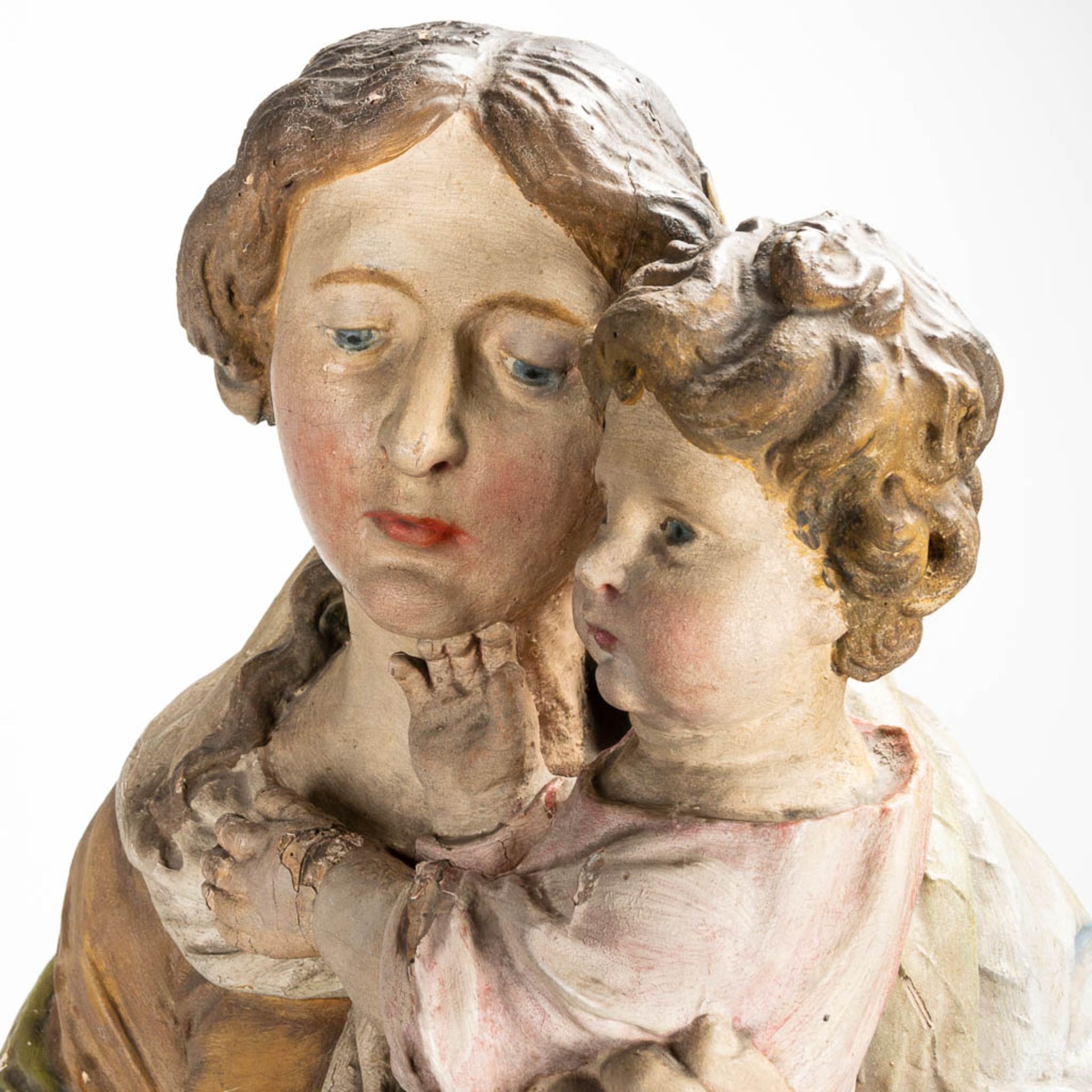 A large statue 'Madonna with child' made of sculptured oak, probably Brabant. 17th/18th century. (30 - Image 10 of 21
