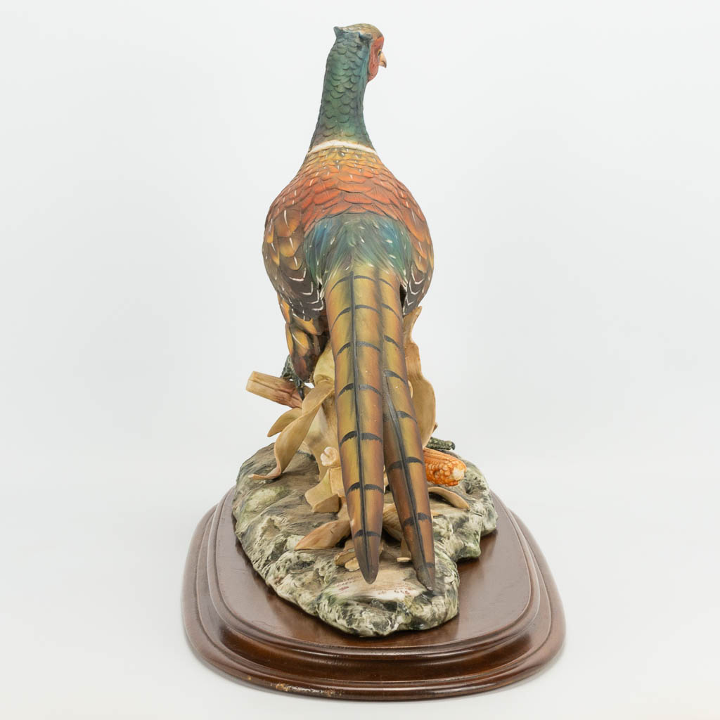 A Capodimonte porcelain figurine of a pheasant marked Edoardo Tasca. 616/1000. (36 x 59 x 35 cm) - Image 7 of 22