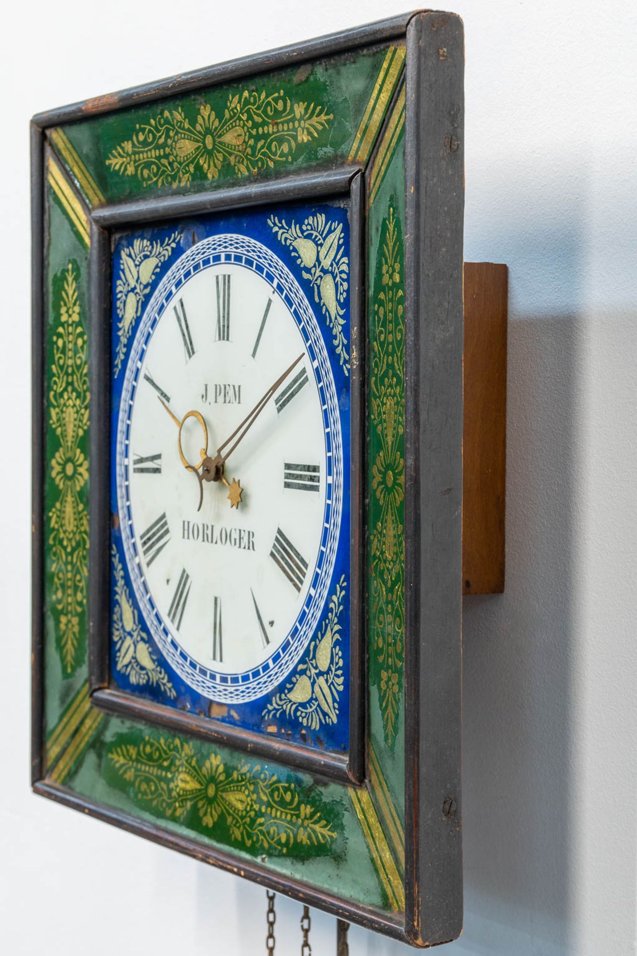 A clock with eglomise reverse glass painting, marked J. Pem Horloger. (12 x 39 x 39 cm) - Image 5 of 8