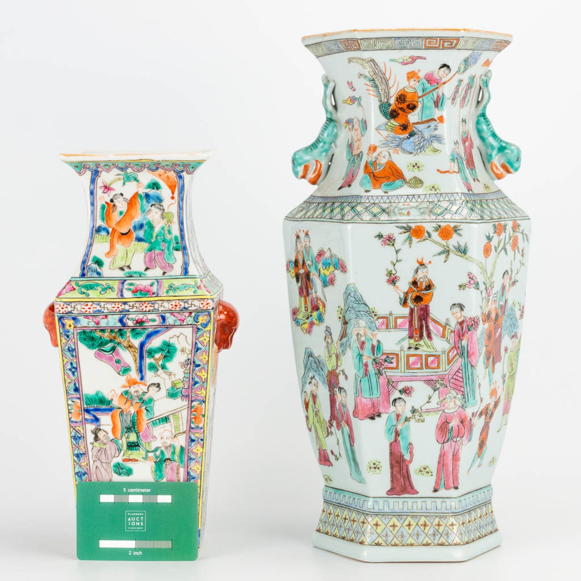 A collection of 2 Chinese vases with decor of emperors, playing children and ladies in court. 20th c - Image 2 of 29