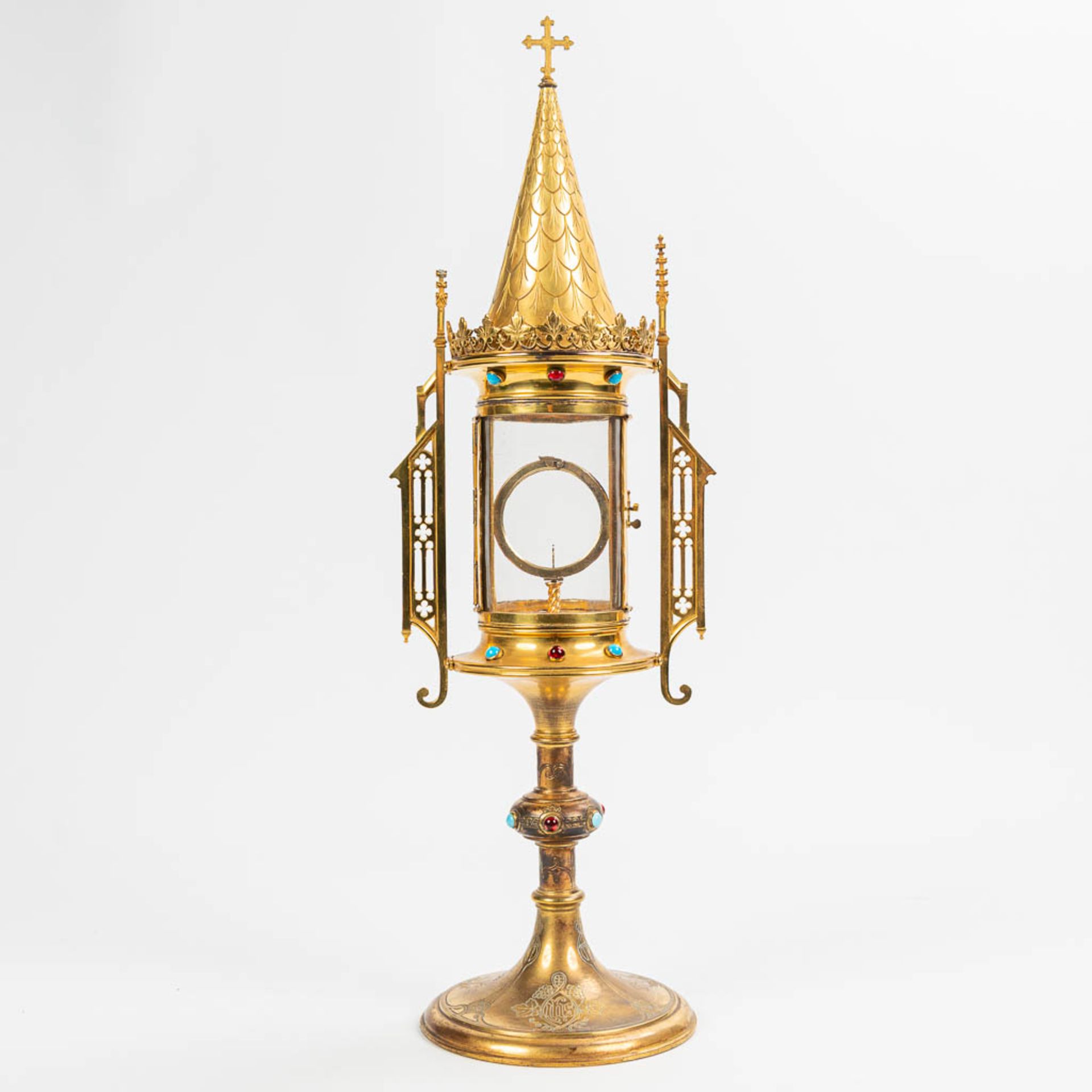 A monstrance, made of brass and glass in neogothic style - Image 5 of 12