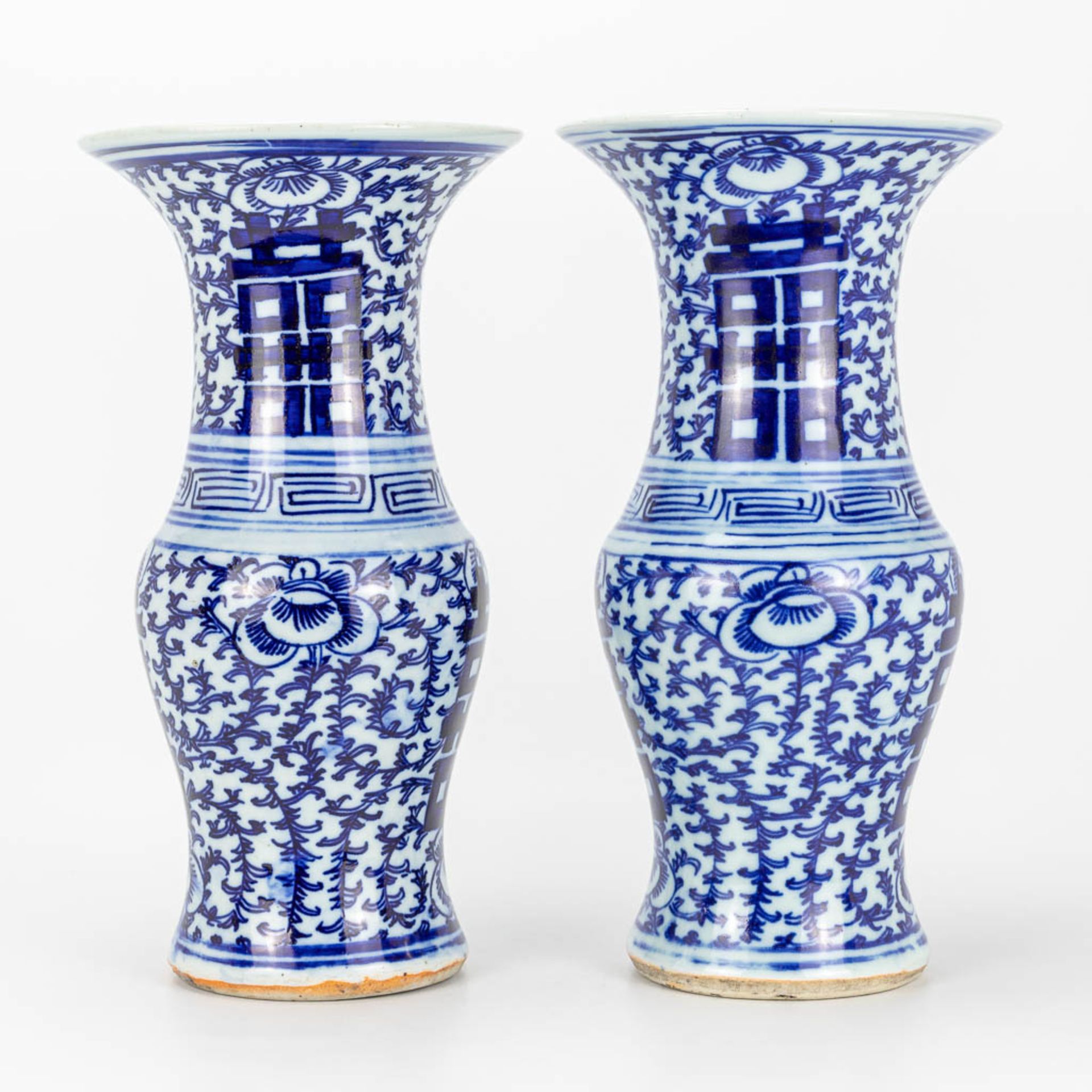 A pair of vases made of Chinese blue-white porcelain with 'Double Xi-sign' symbols of happiness. - Image 6 of 13