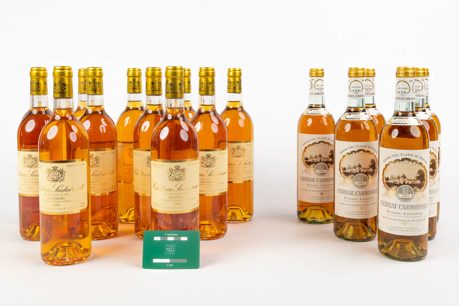 A collection of 15 bottles of Wine Sauternes: 11 x Ch‰teau Suduiraut 1995, 6 x Ch‰teau Carbonnieux 2 - Image 12 of 14