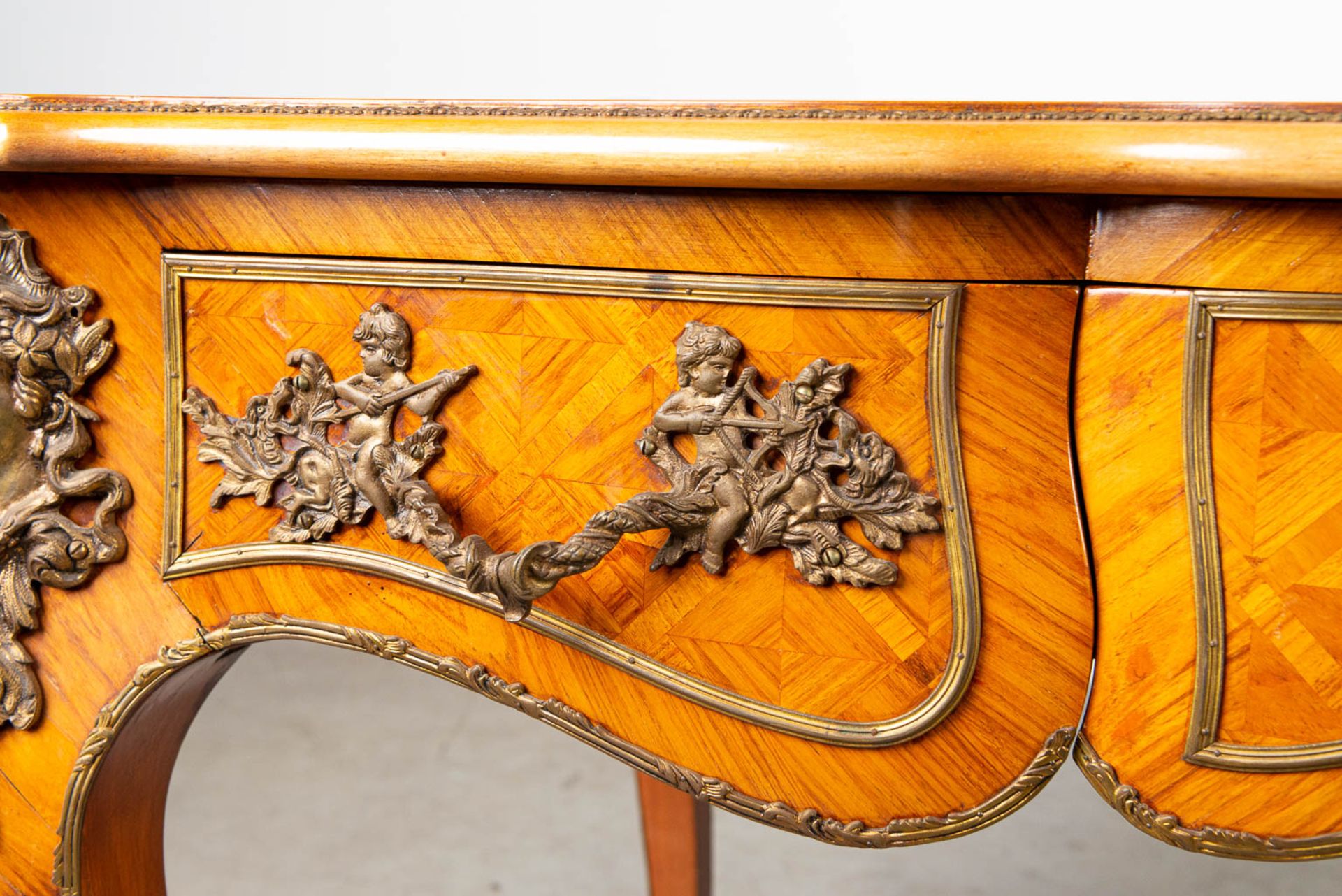 A desk and chair, mounted with bronze in Louis XV style and finished with marquetry bronze and leath - Image 18 of 18