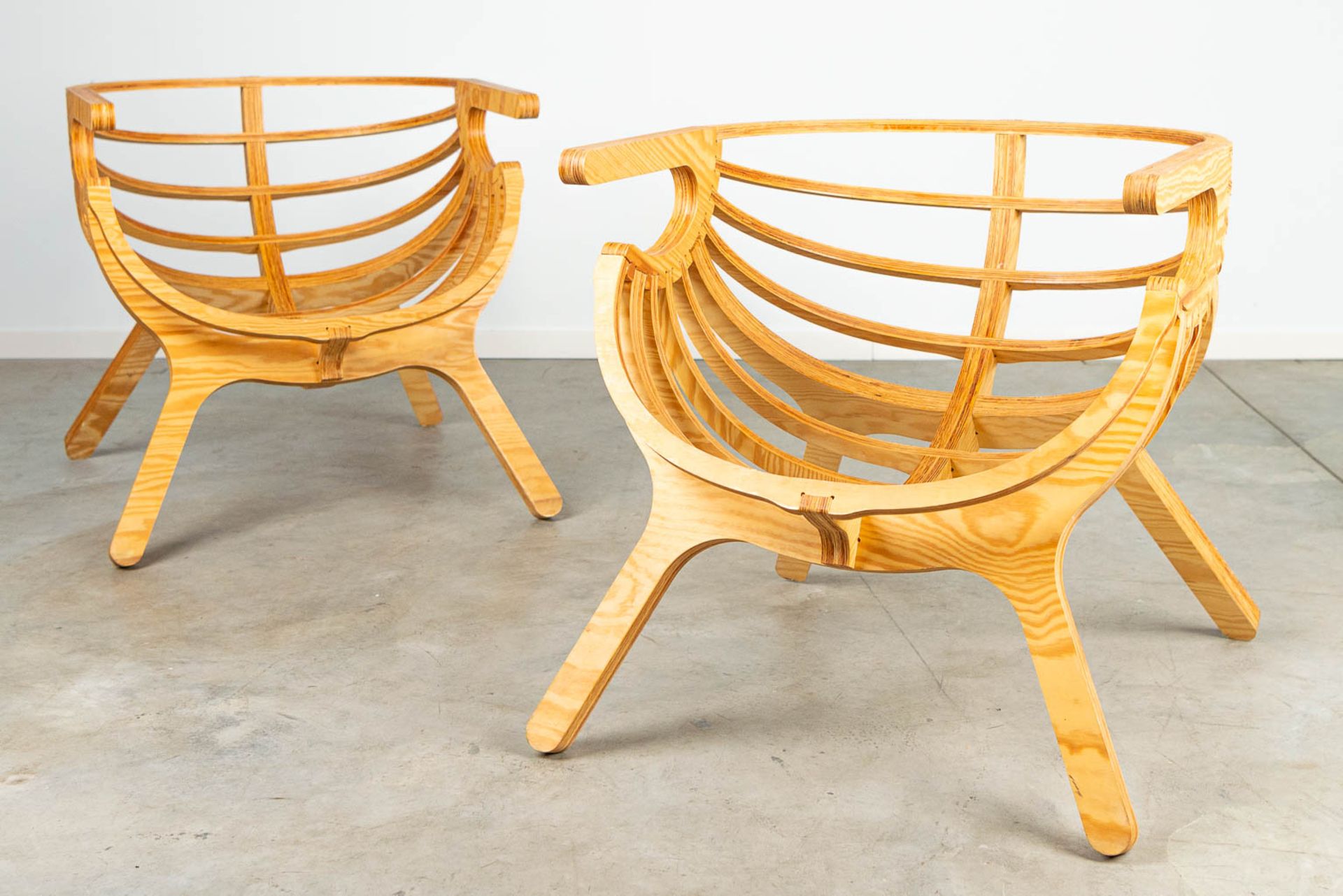 A pair of lounge chairs, made of plywood cut on the CNC machine. 21st century - Image 10 of 10