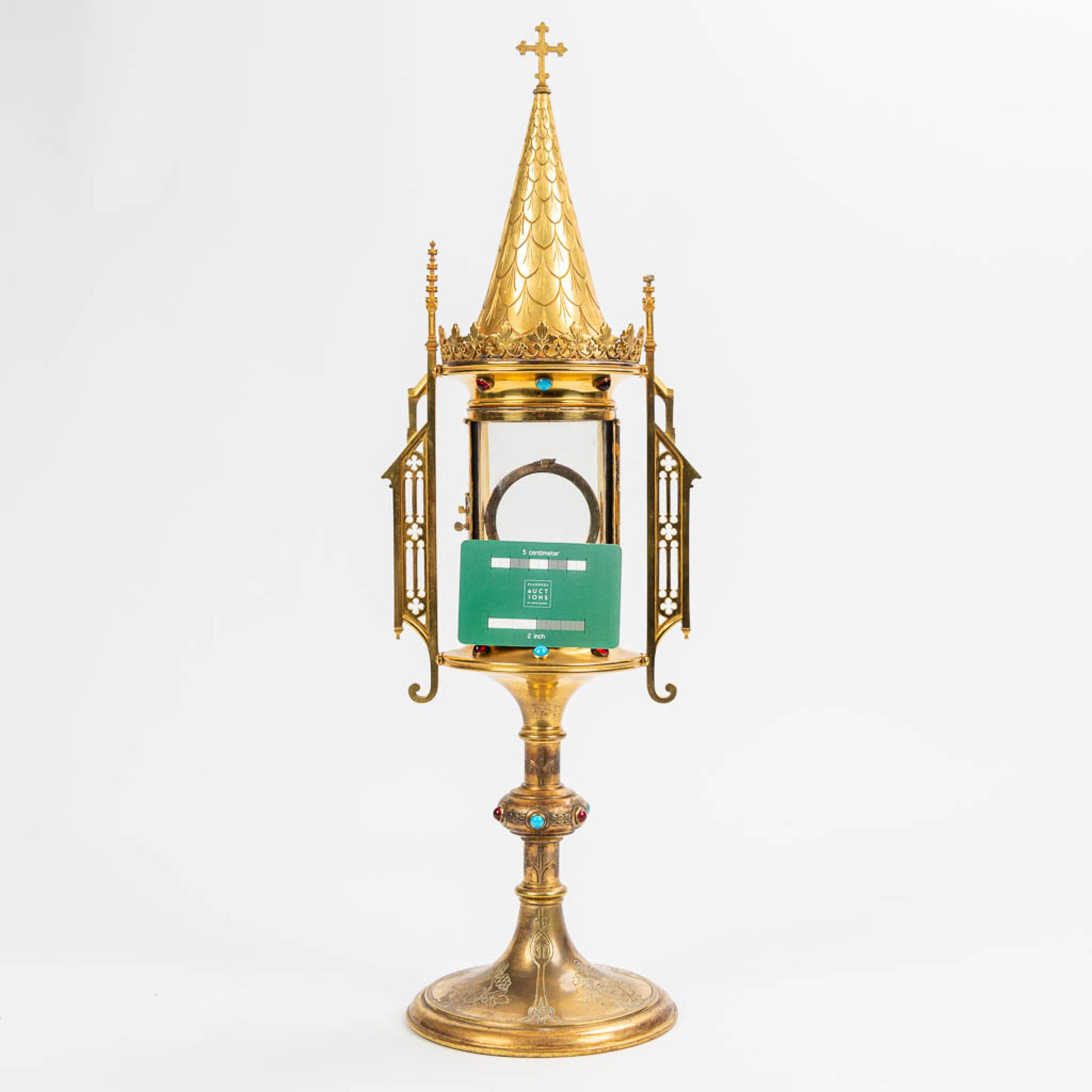 A monstrance, made of brass and glass in neogothic style - Image 4 of 12