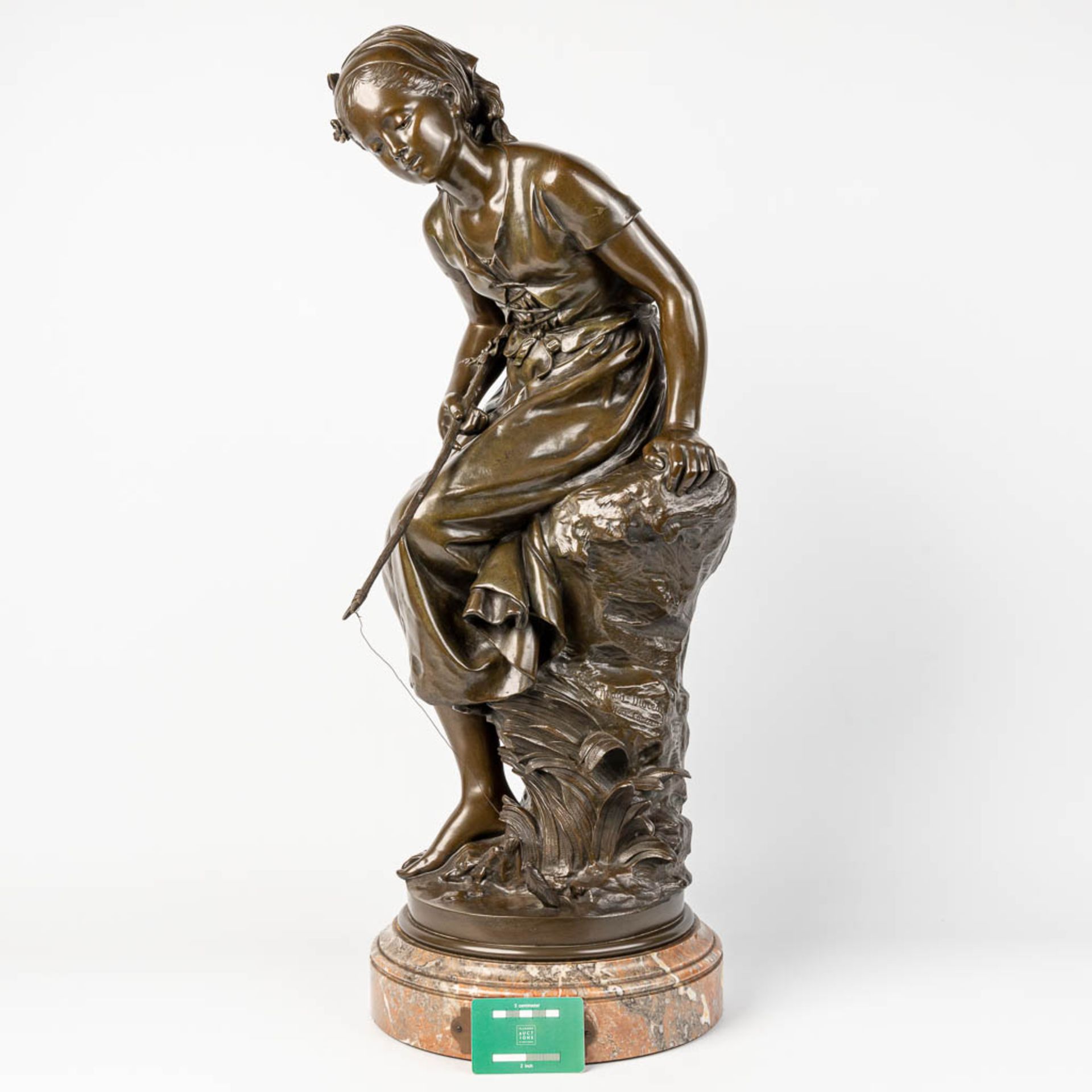 Mathurin MOREAU (1822-1912) 'La Pecheuse' a bronze statue of a fishing lady, marked Hors Concours - Image 4 of 11