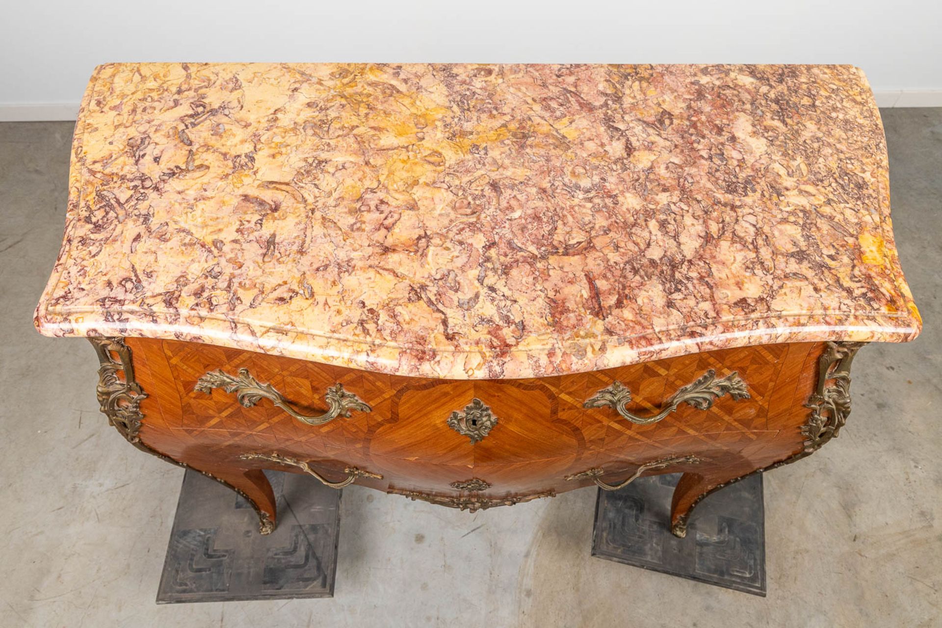 A commode with a marble top and finished with bronze in Louis XV style. - Image 11 of 12