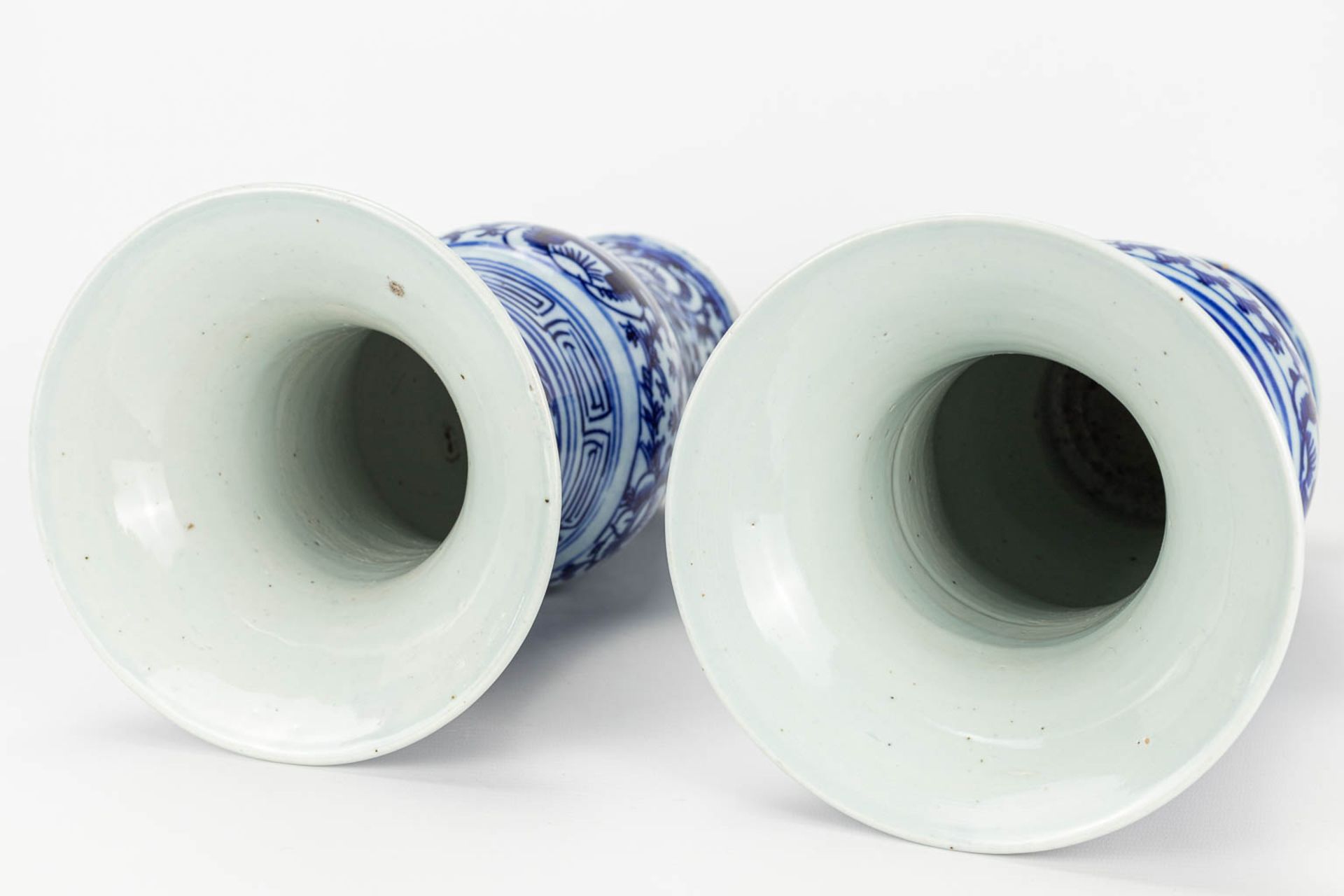 A pair of vases made of Chinese blue-white porcelain with 'Double Xi-sign' symbols of happiness. - Image 2 of 13