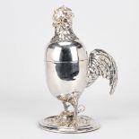 A bain-marie in the shape of a rooster, made of silver-plated metal.