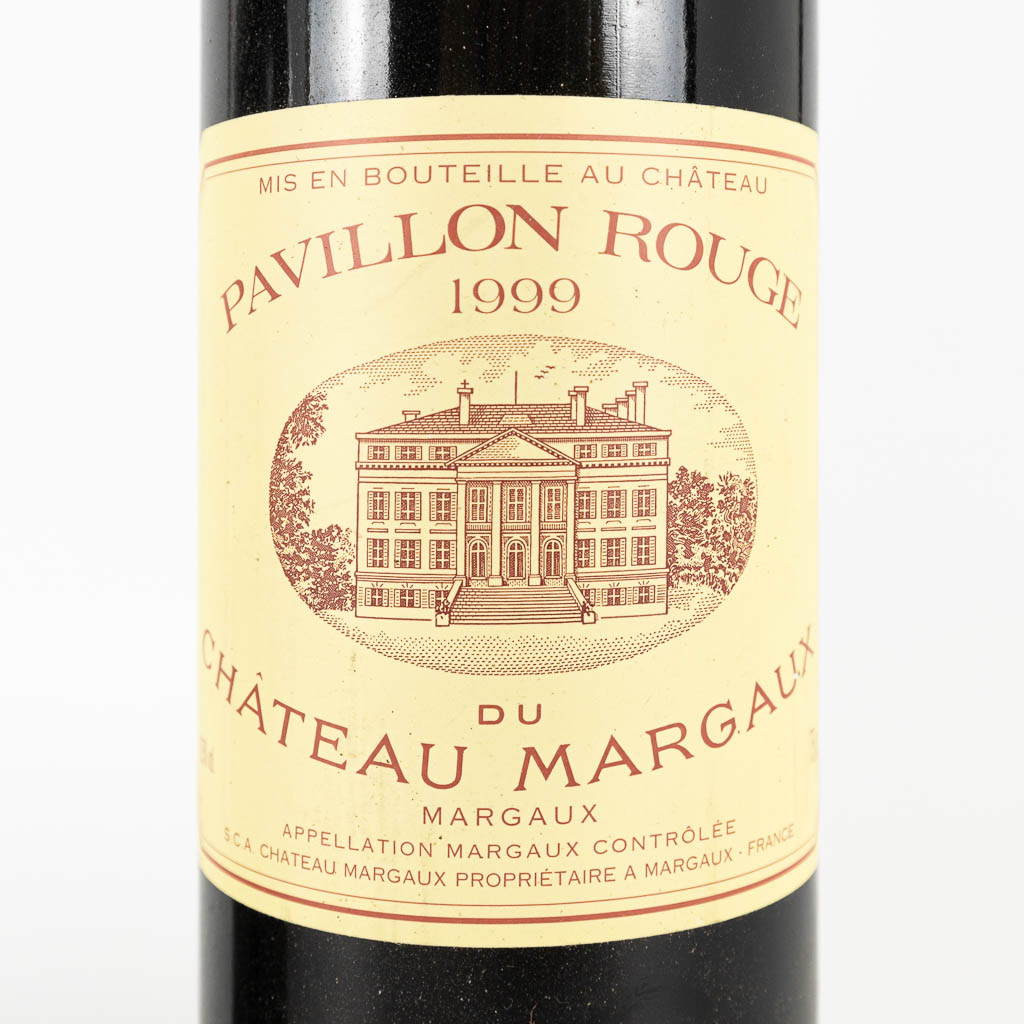 A collection of 3 bottles Pavillion Rouge du Ch‰teau Margaux 1999 - Image 6 of 7