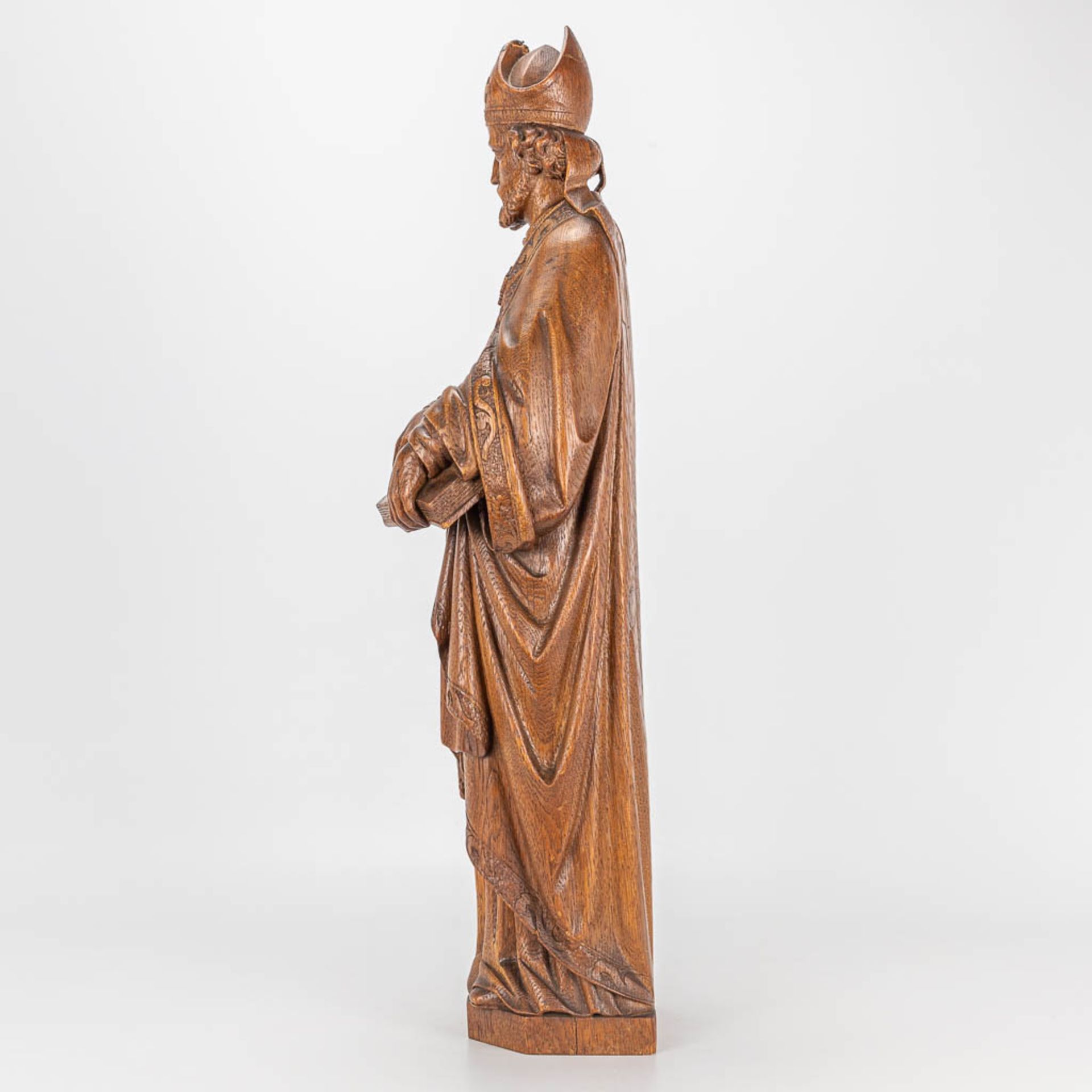 A wood sculpture of Holy Remoldus of Mechelen. - Image 2 of 11