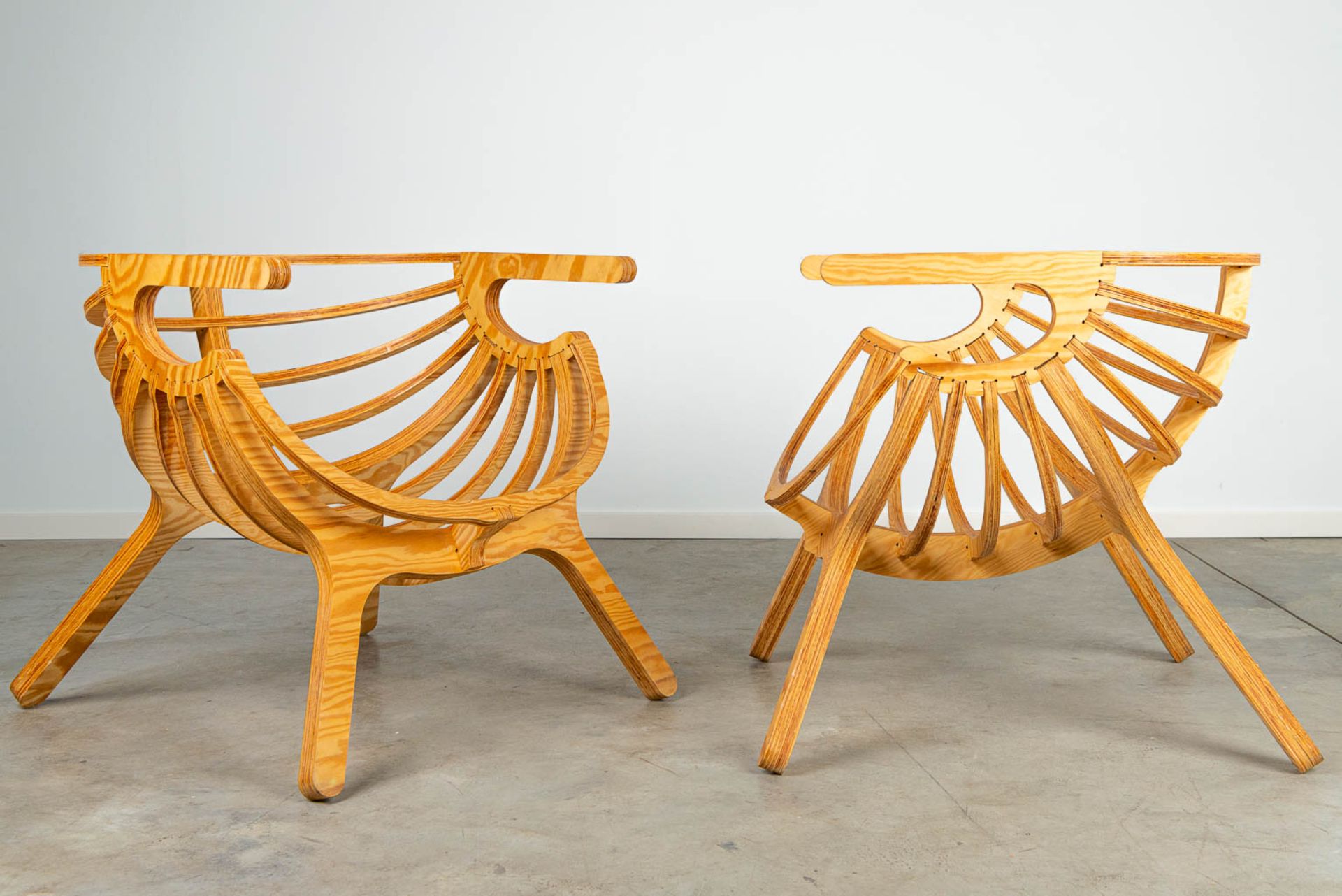 A pair of lounge chairs, made of plywood cut on the CNC machine. 21st century - Image 7 of 10