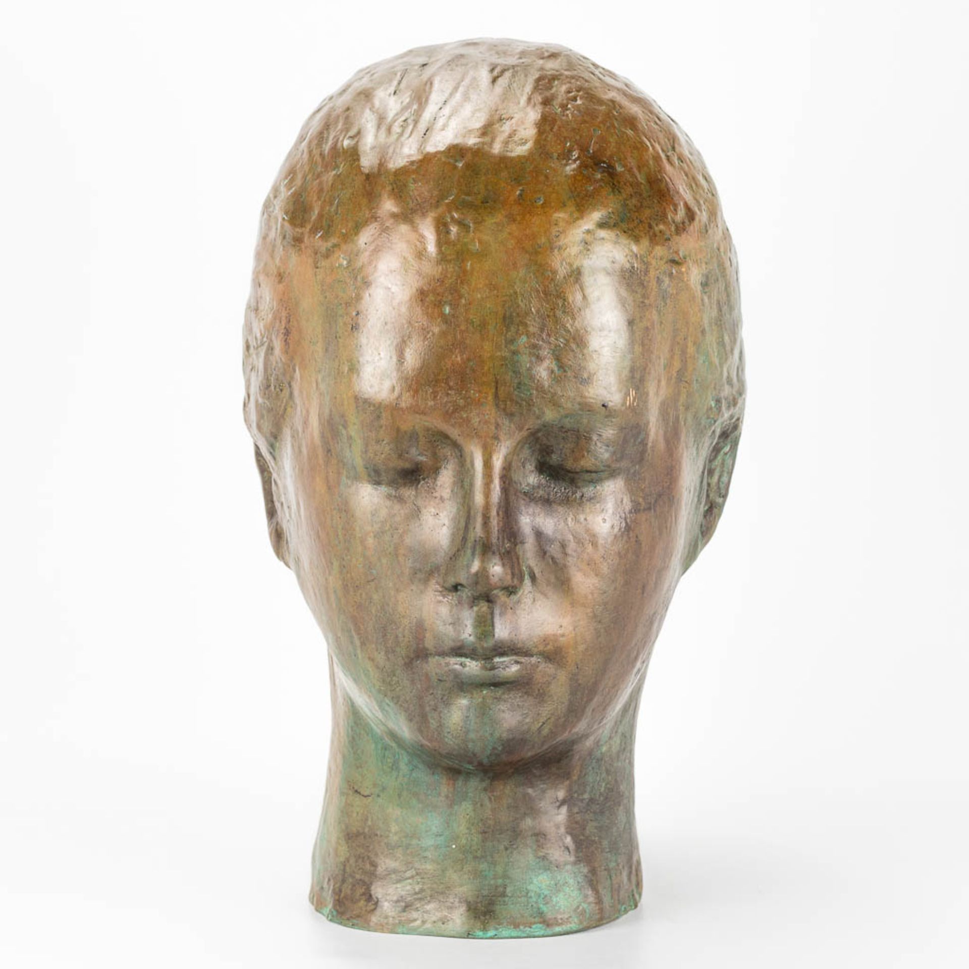 A figurative image of a young lady, made of polished bronze. Marked 'Irene' Brula - Image 2 of 9