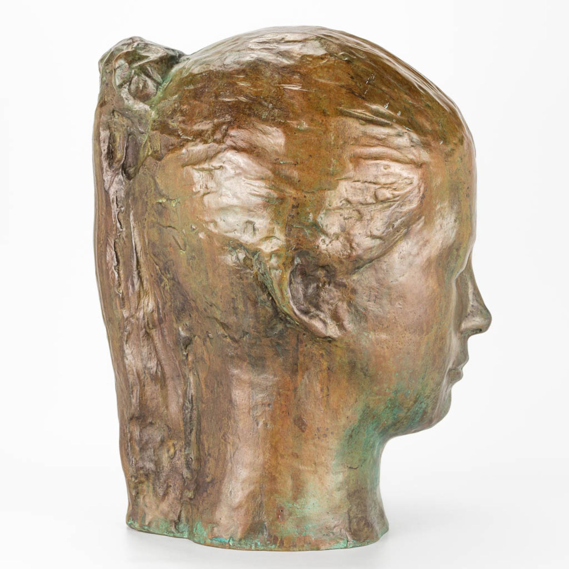 A figurative image of a young lady, made of polished bronze. Marked 'Irene' Brula - Image 6 of 9