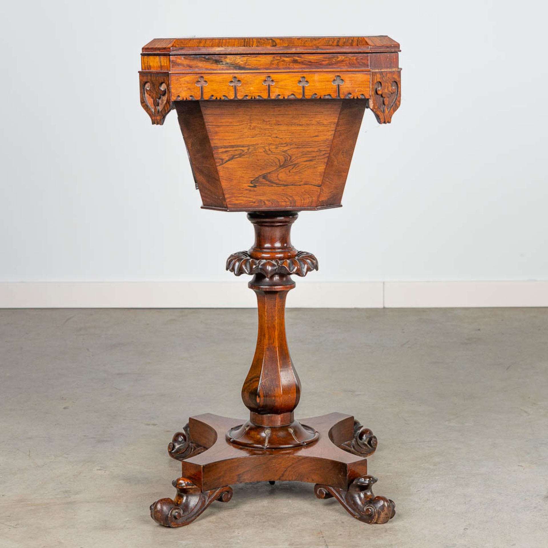 An antique sewing table 'Tricoteuse' decorated with wood sculptures. - Image 2 of 9