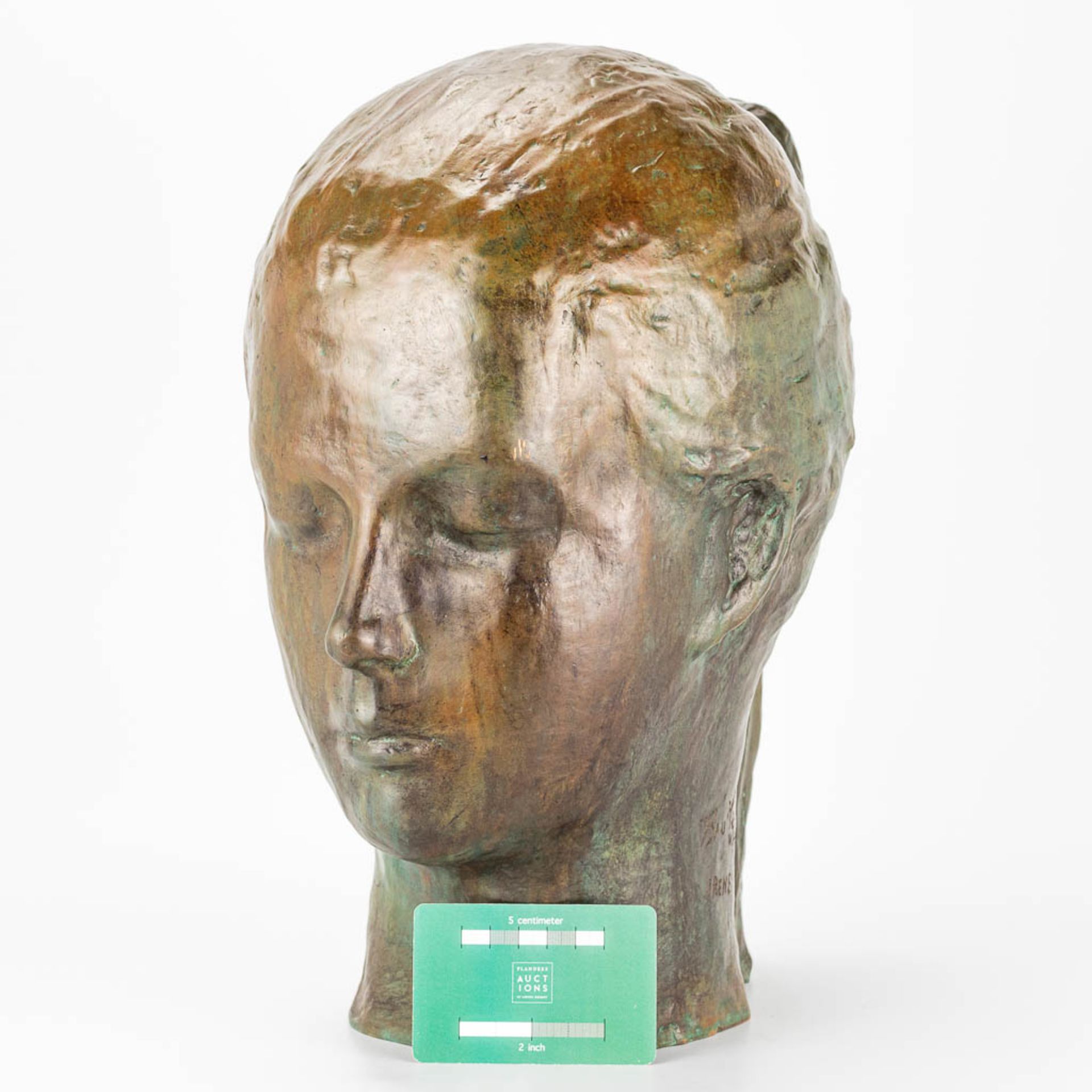 A figurative image of a young lady, made of polished bronze. Marked 'Irene' Brula - Image 3 of 9