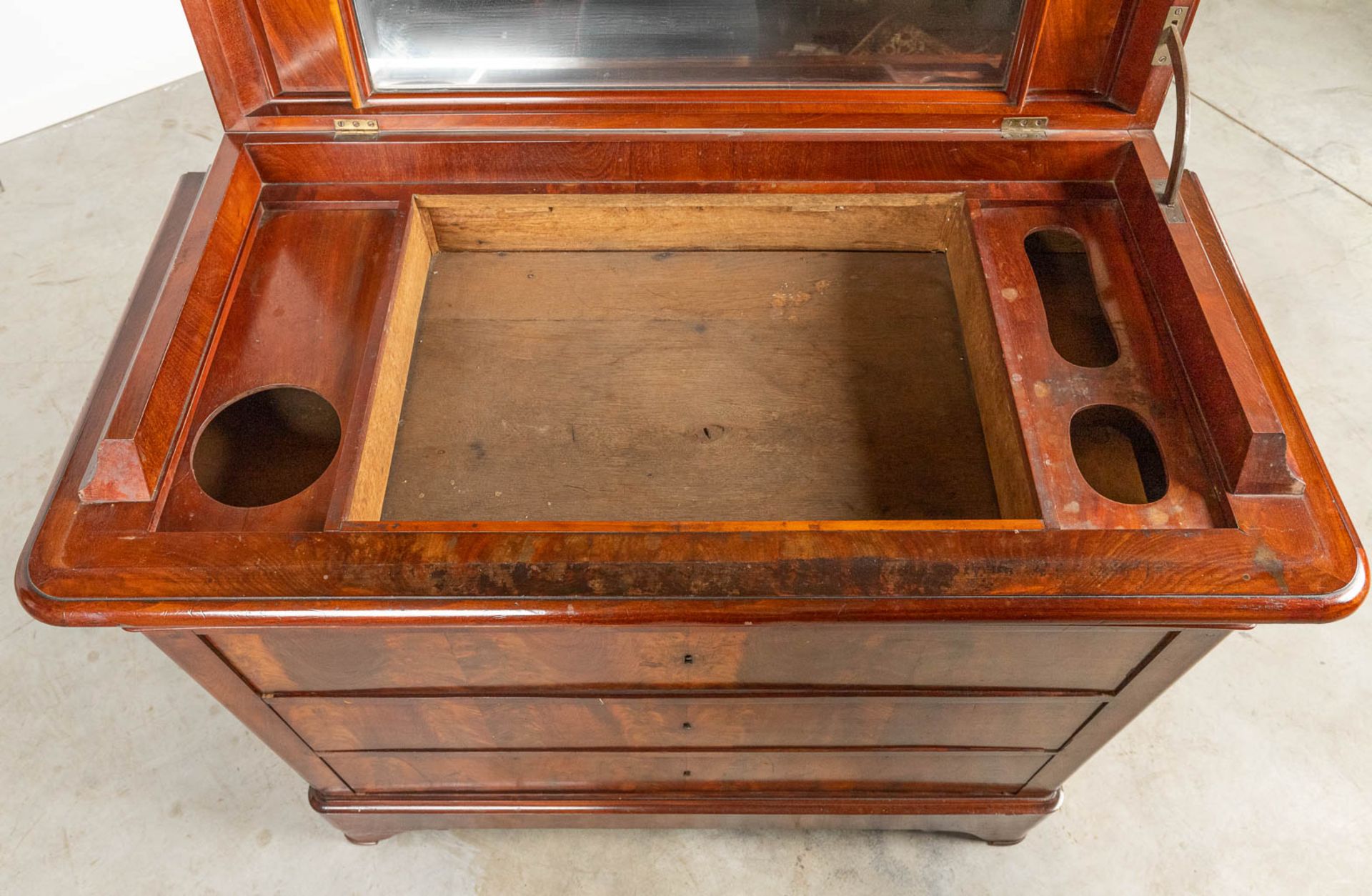 A commode with washing table, made during the Louis Philippe period. - Image 7 of 9