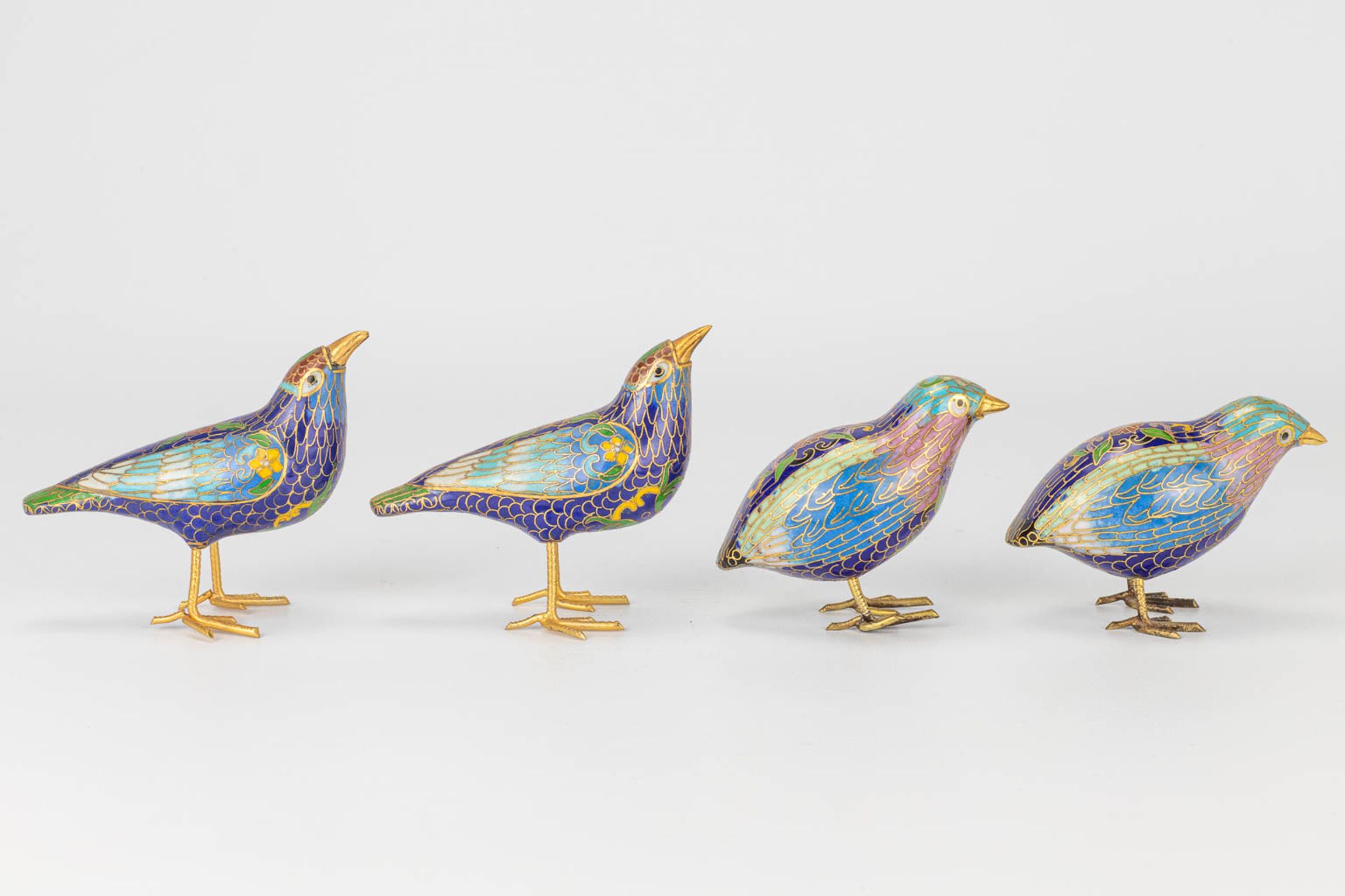 A large collection of Chinese cloisonnŽ bronze items. - Image 11 of 20