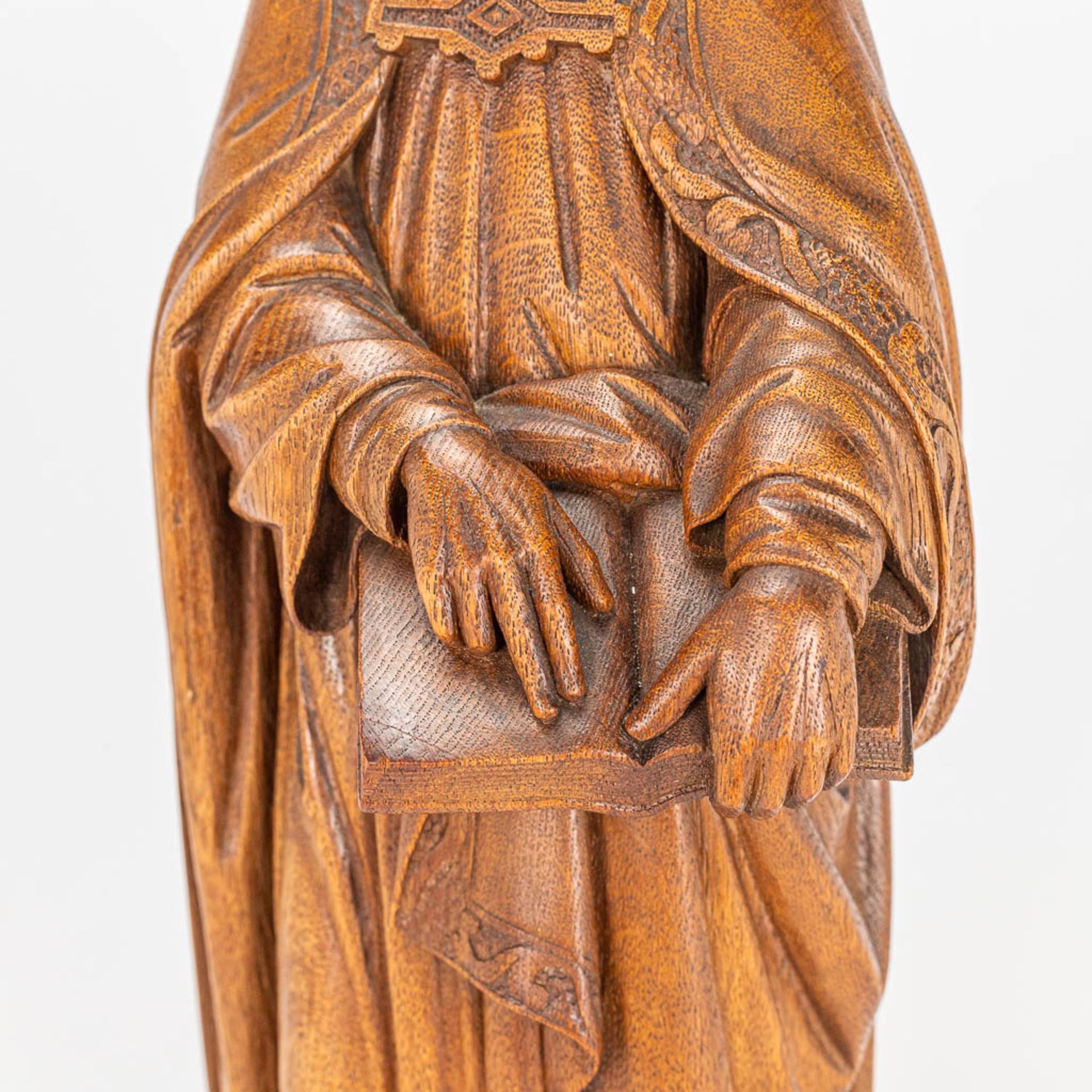 A wood sculpture of Holy Remoldus of Mechelen. - Image 10 of 11