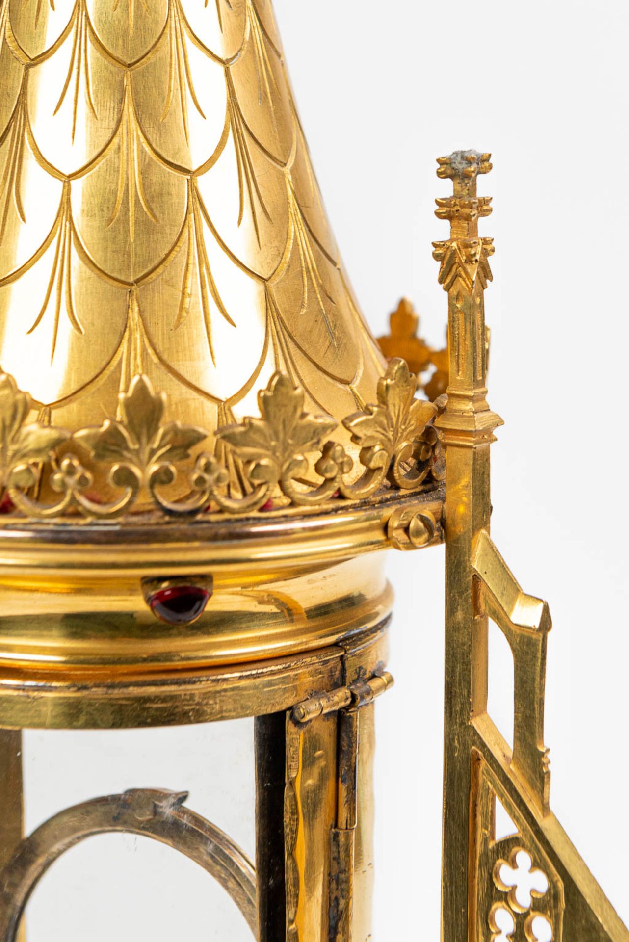 A monstrance, made of brass and glass in neogothic style - Image 12 of 12